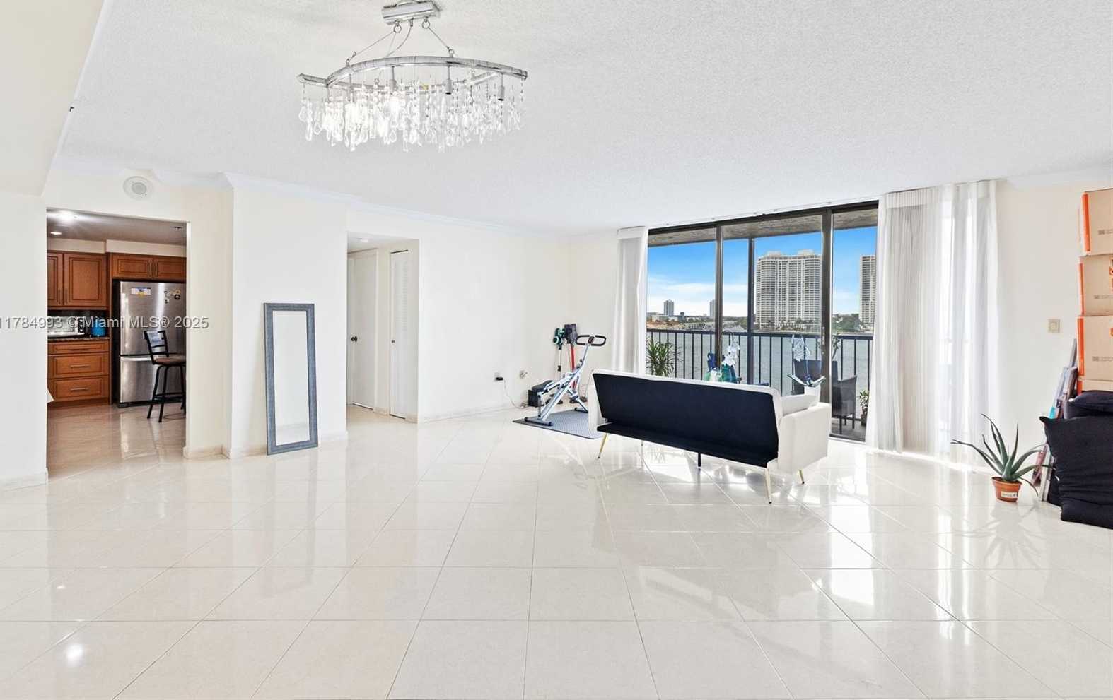Small Image of 17600 NORTH BAY RD #N701, Sunny Isles Beach Number 10