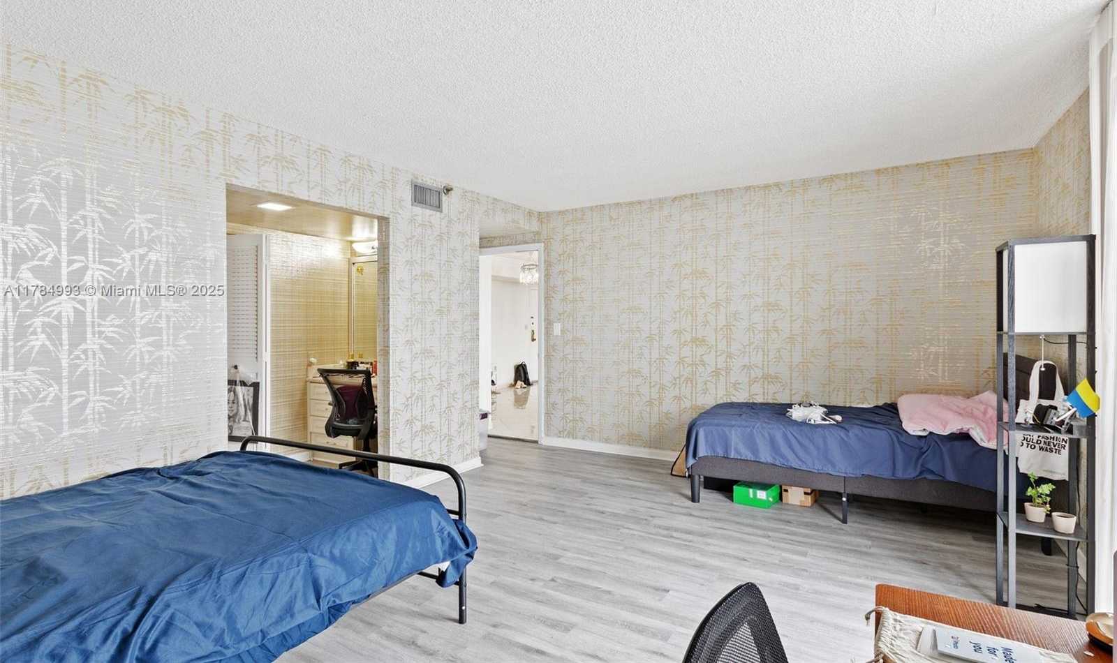 Small Image of 17600 NORTH BAY RD #N701, Sunny Isles Beach Number 18