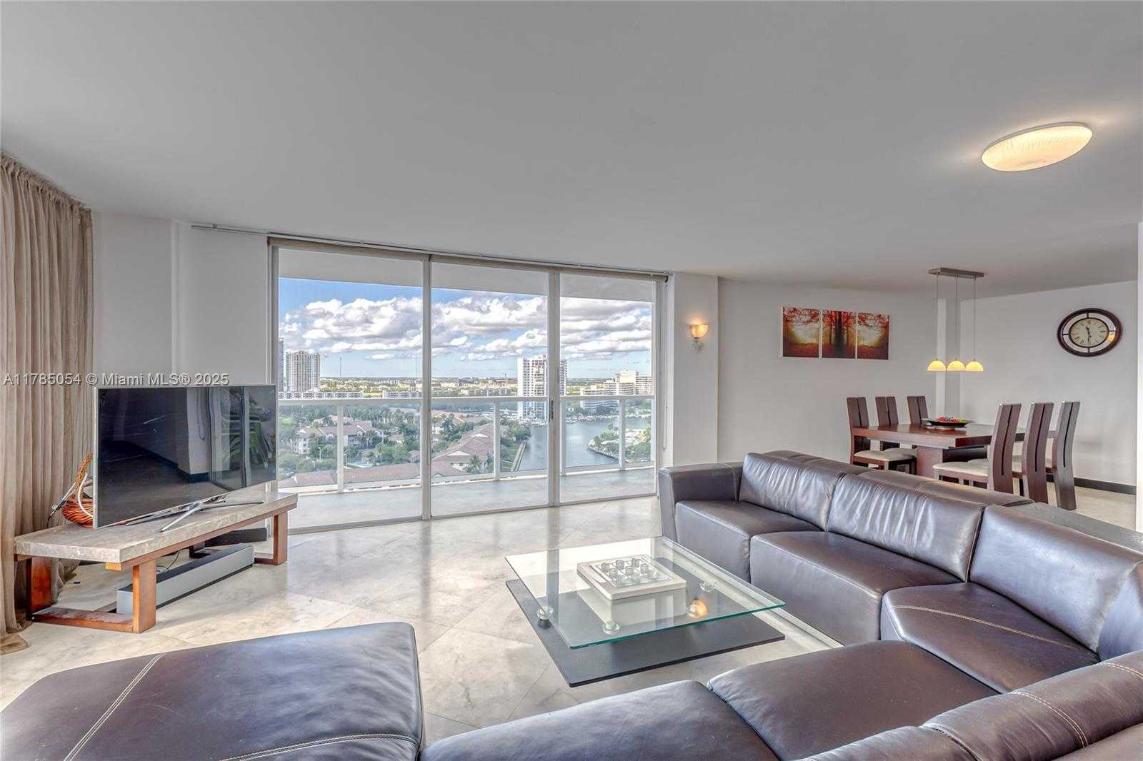 Small Image of 3800 SOUTH OCEAN DRIVE #1606, Hollywood Number 14