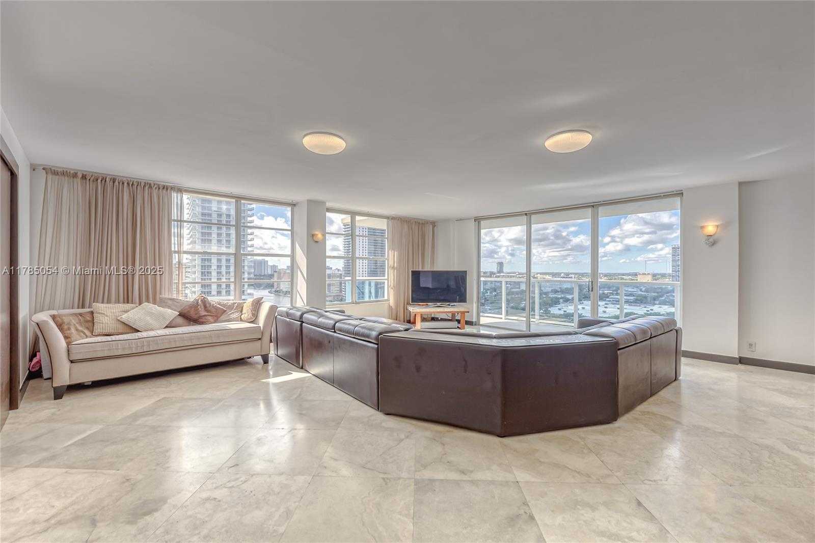 Small Image of 3800 SOUTH OCEAN DRIVE #1606, Hollywood Number 17
