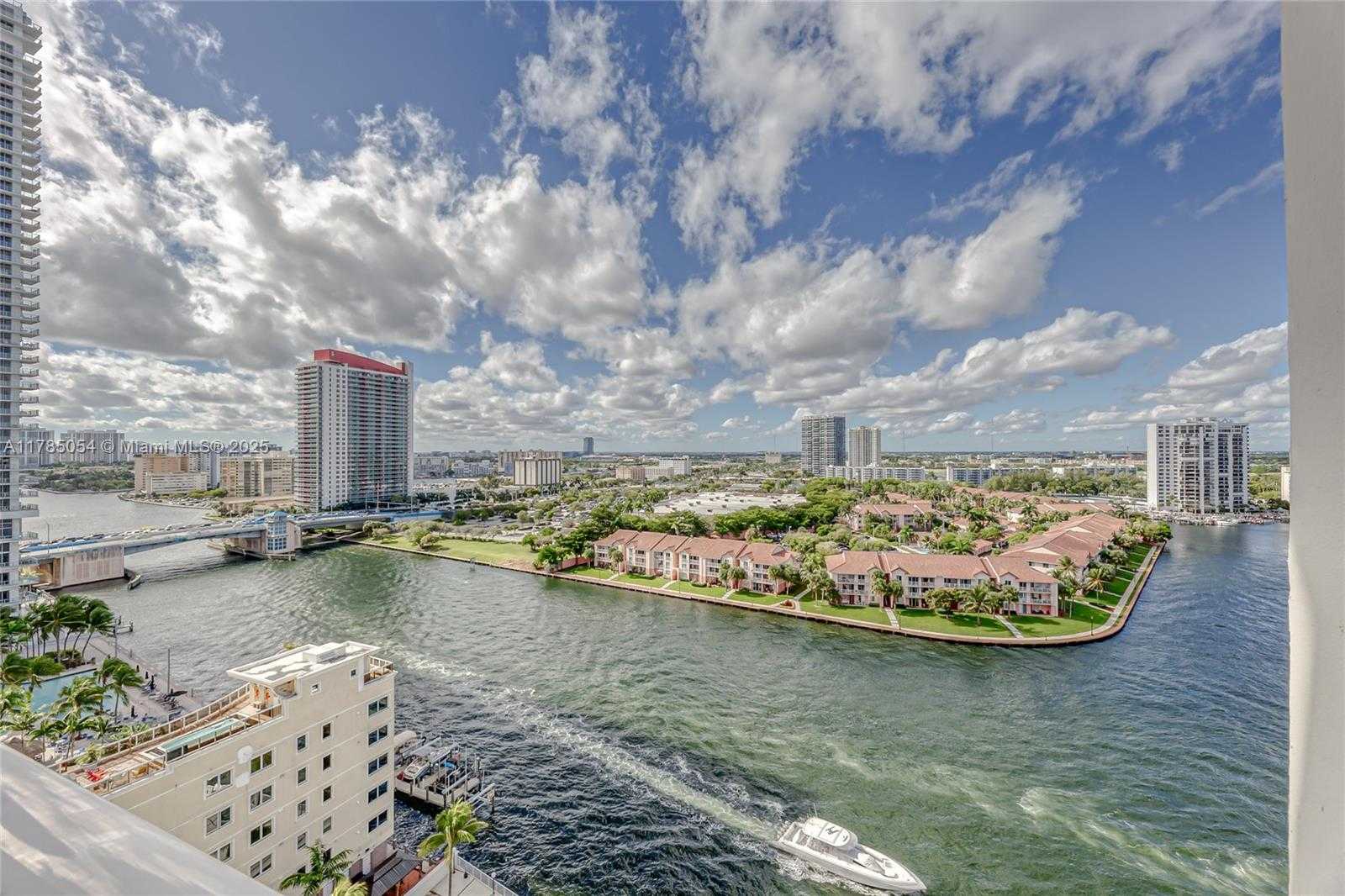 Small Image of 3800 SOUTH OCEAN DRIVE #1606, Hollywood Number 2