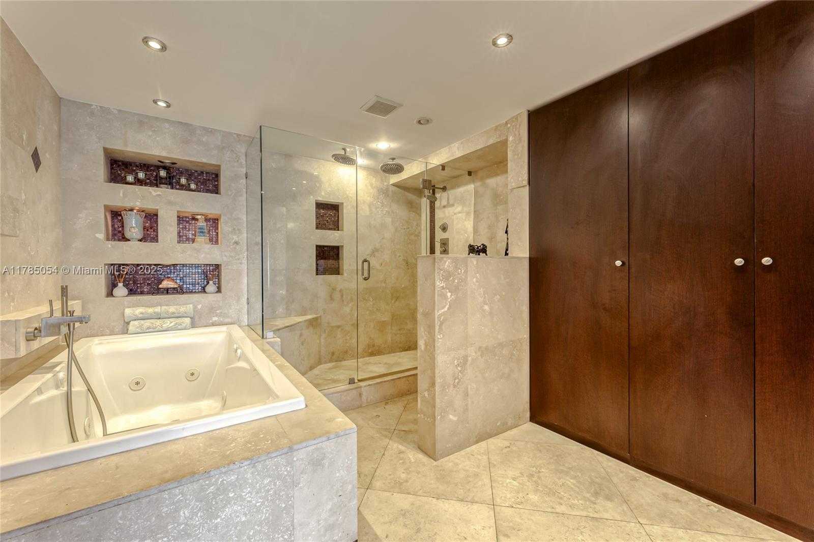 Small Image of 3800 SOUTH OCEAN DRIVE #1606, Hollywood Number 9