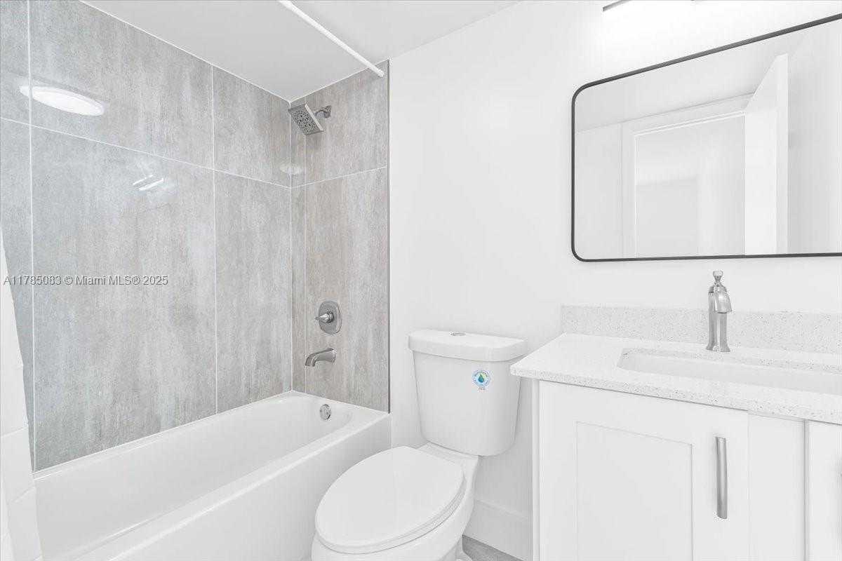 Small Image of 3300 SPANISH MOSS TER #411, Lauderhill Number 23