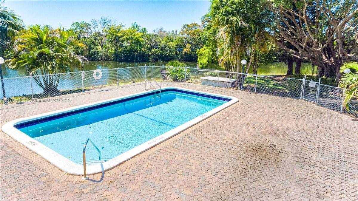 Small Image of 3300 SPANISH MOSS TER #411, Lauderhill Number 31