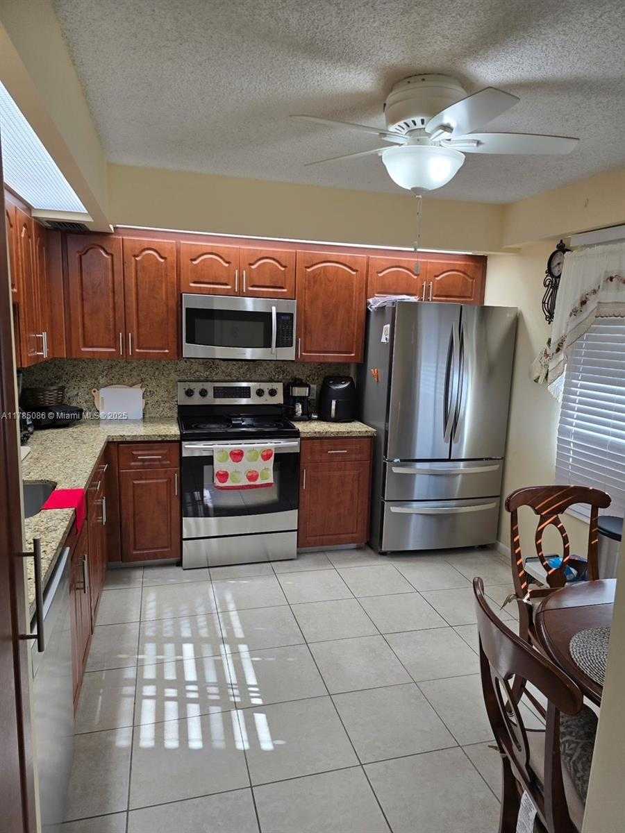 Small Image of 901 SOUTH WEST 128TH TER #407A, Pembroke Pines Number 8