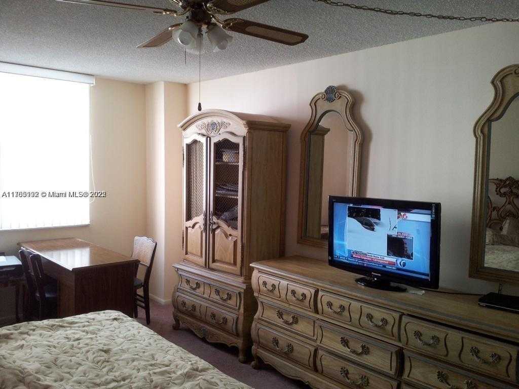 Small Image of 250 174TH ST #706, Sunny Isles Beach Number 10