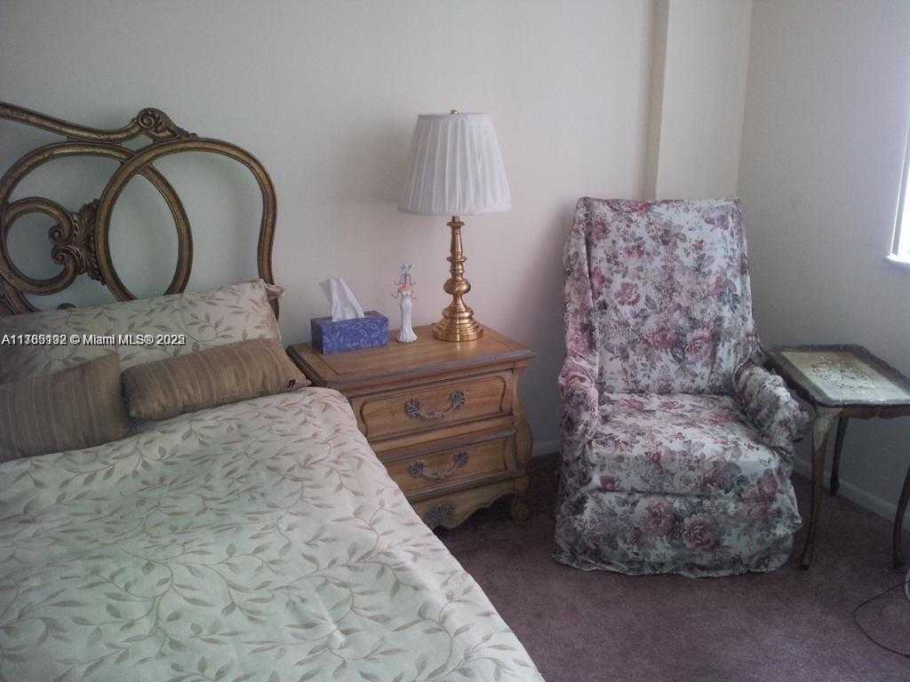 Small Image of 250 174TH ST #706, Sunny Isles Beach Number 4