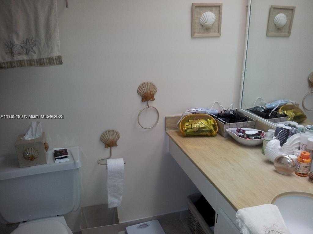 Small Image of 250 174TH ST #706, Sunny Isles Beach Number 7