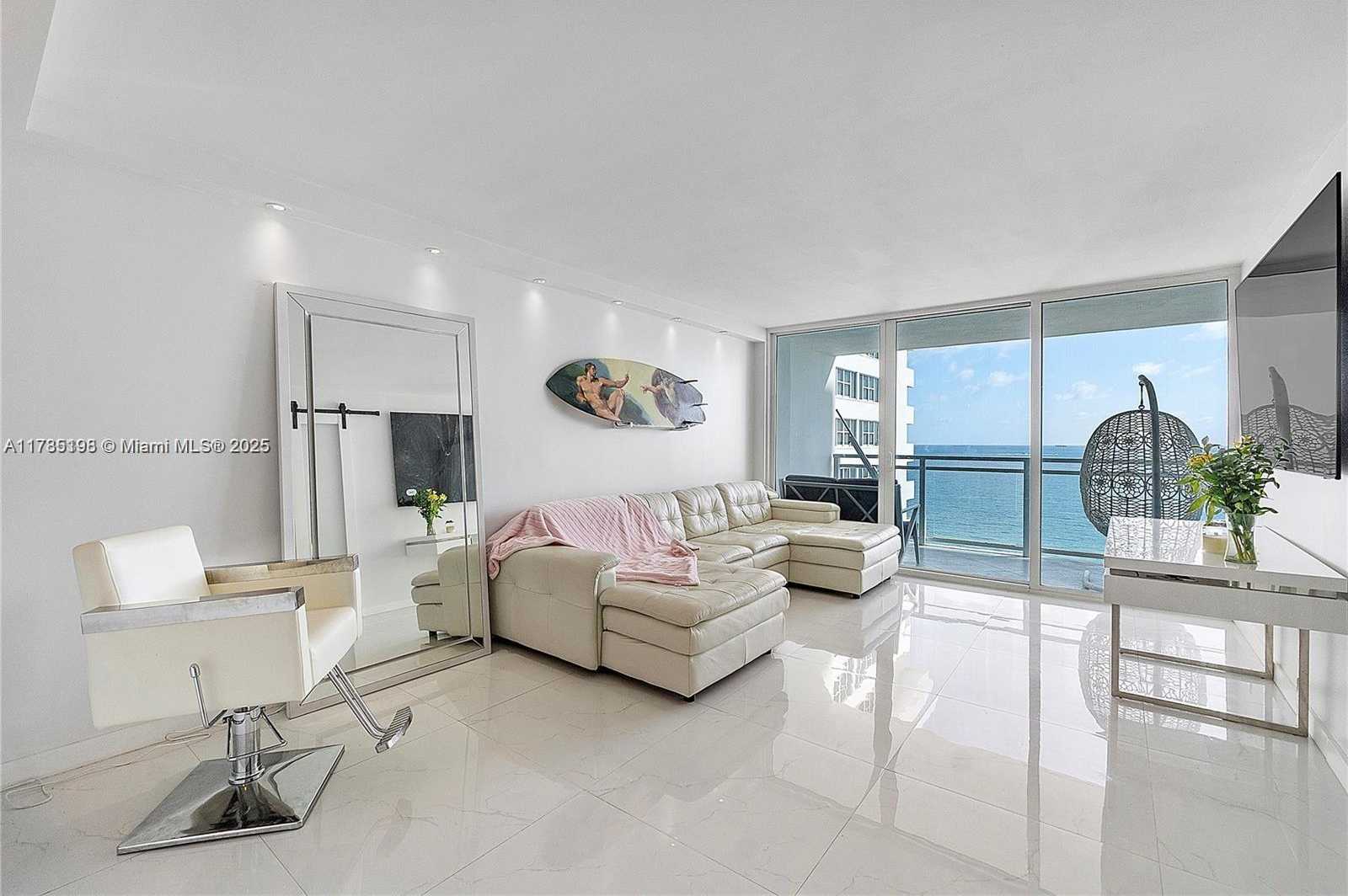 Small Image of 2030 SOUTH OCEAN DR #1716, Hallandale Beach Number 10