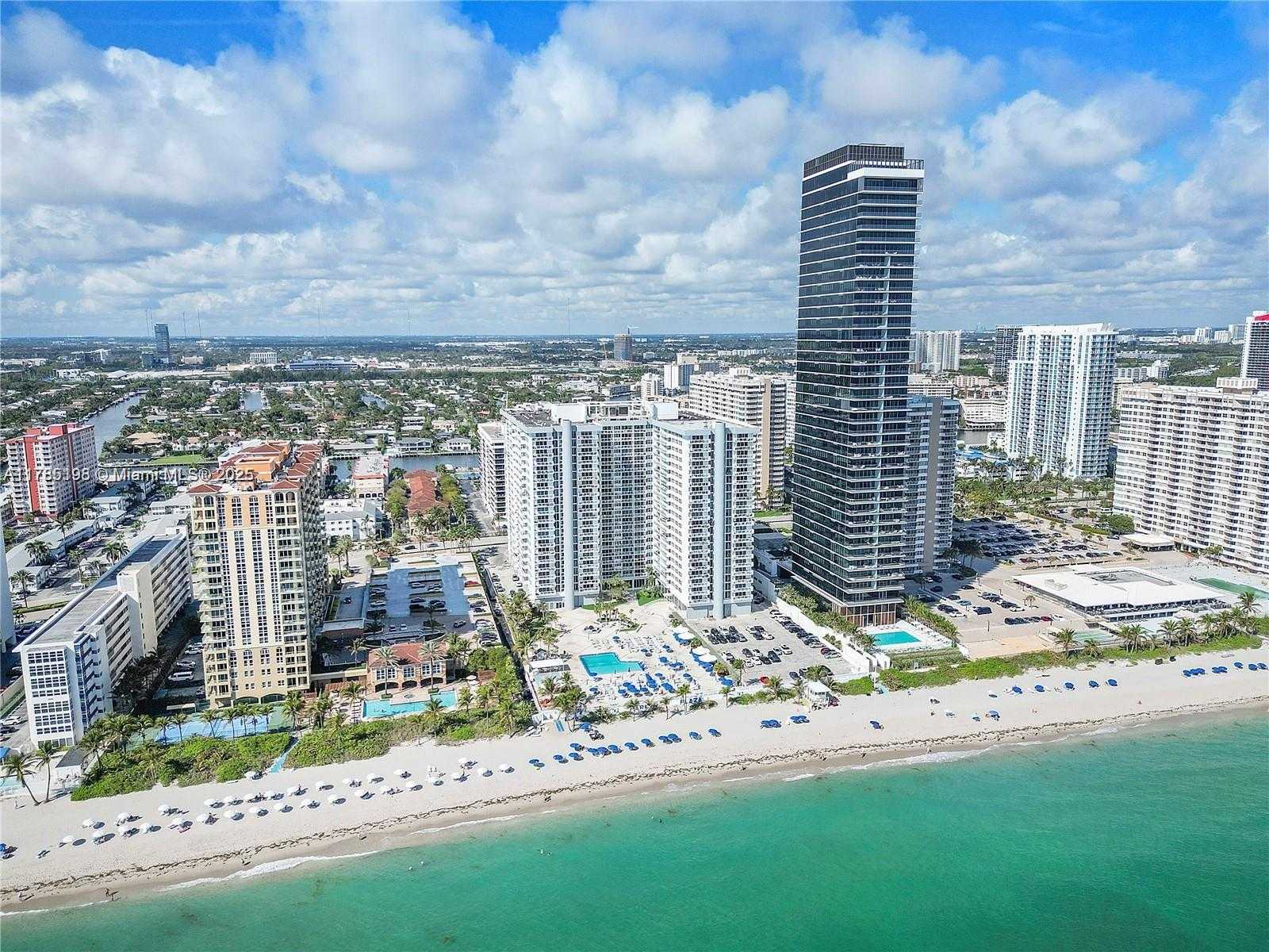 Small Image of 2030 SOUTH OCEAN DR #1716, Hallandale Beach Number 23