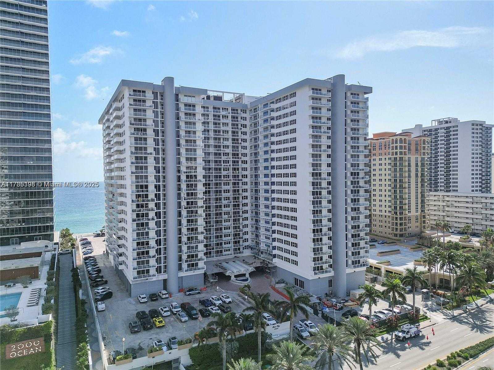 Small Image of 2030 SOUTH OCEAN DR #1716, Hallandale Beach Number 32