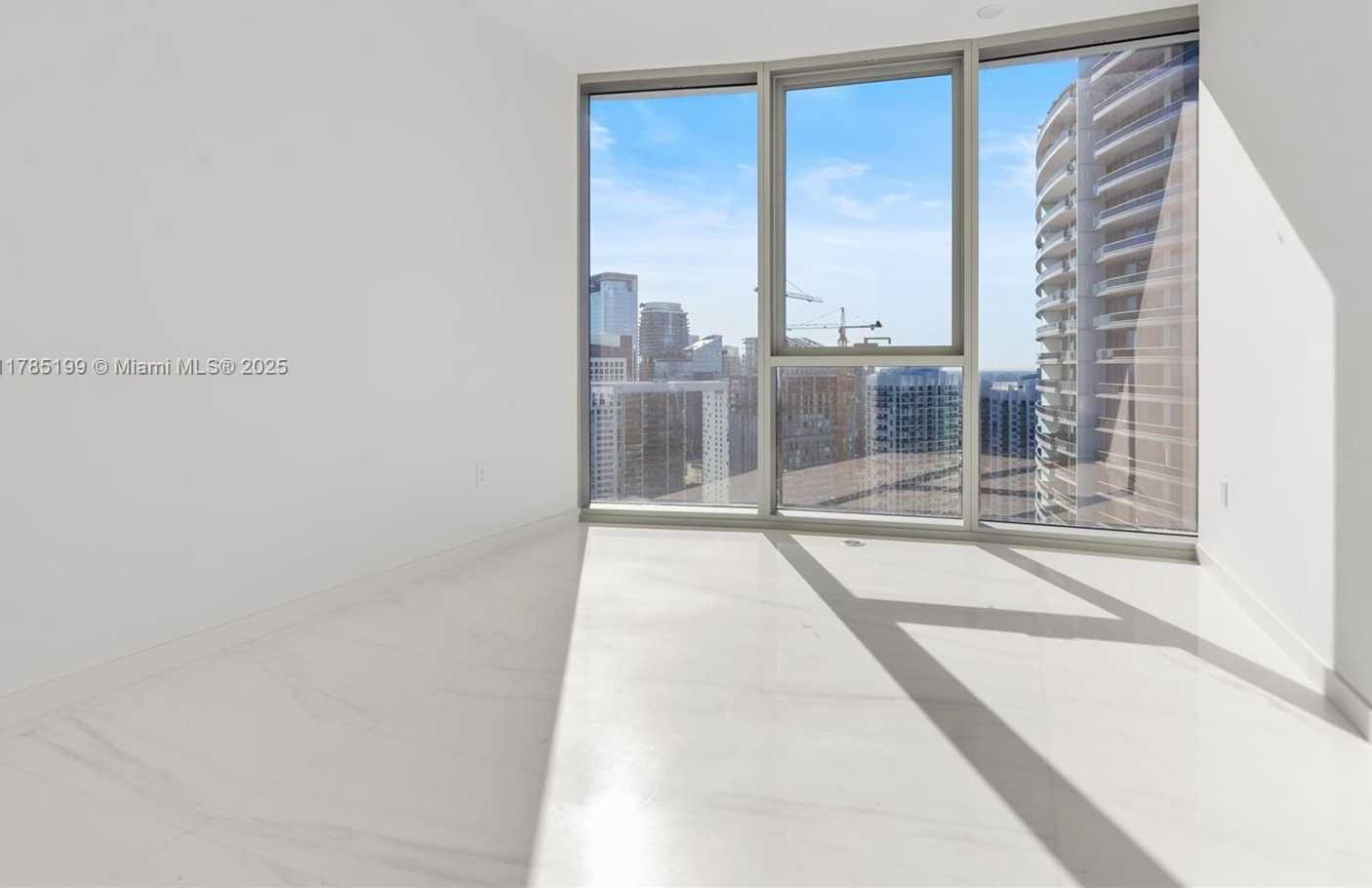Small Image of 300 BISCAYNE BLVD WAY #4207, Miami Number 29