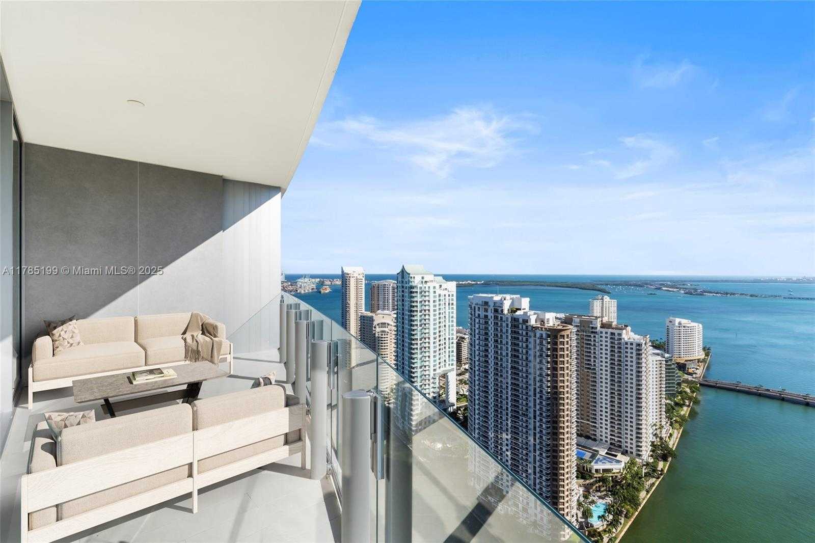 Small Image of 300 BISCAYNE BLVD WAY #4207, Miami Number 3