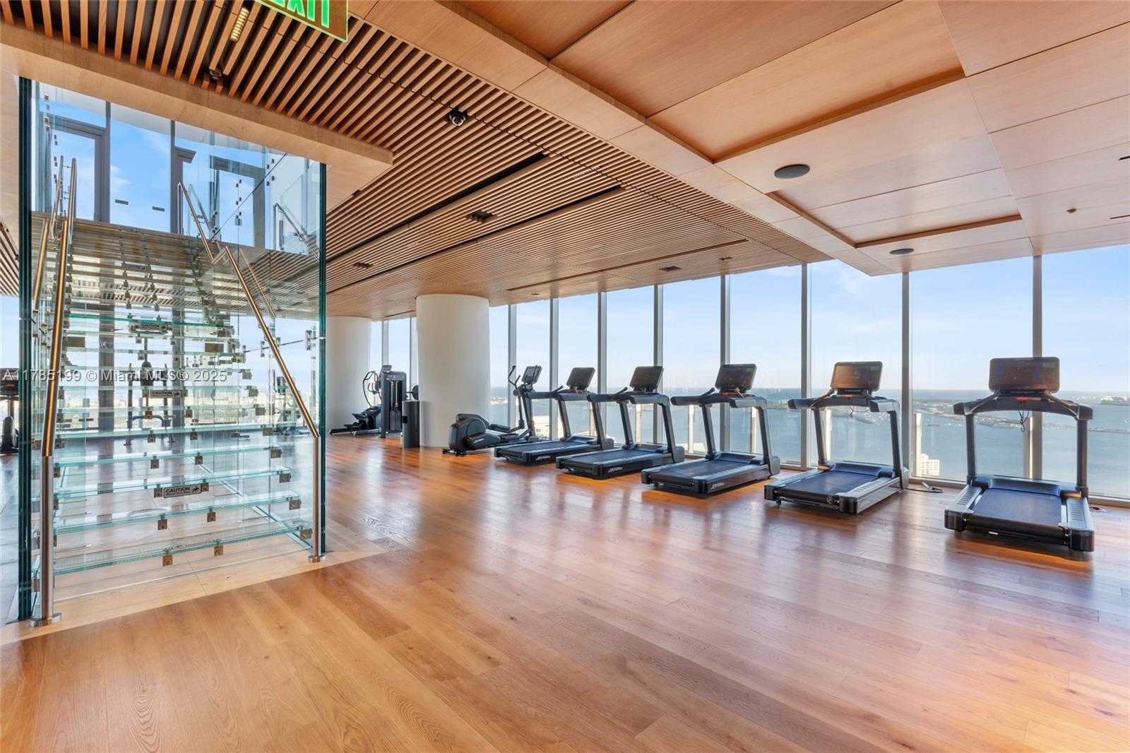 Small Image of 300 BISCAYNE BLVD WAY #4207, Miami Number 52