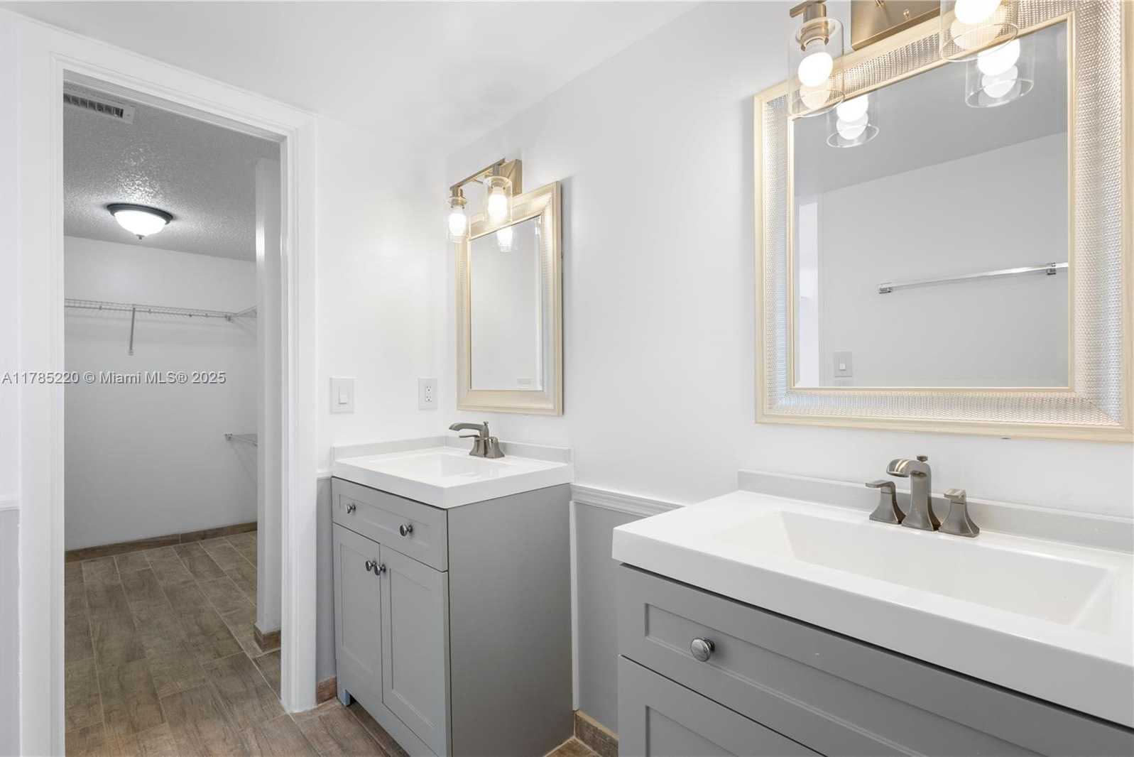 Small Image of 8020 HAMPTON BLVD #304, North Lauderdale Number 12