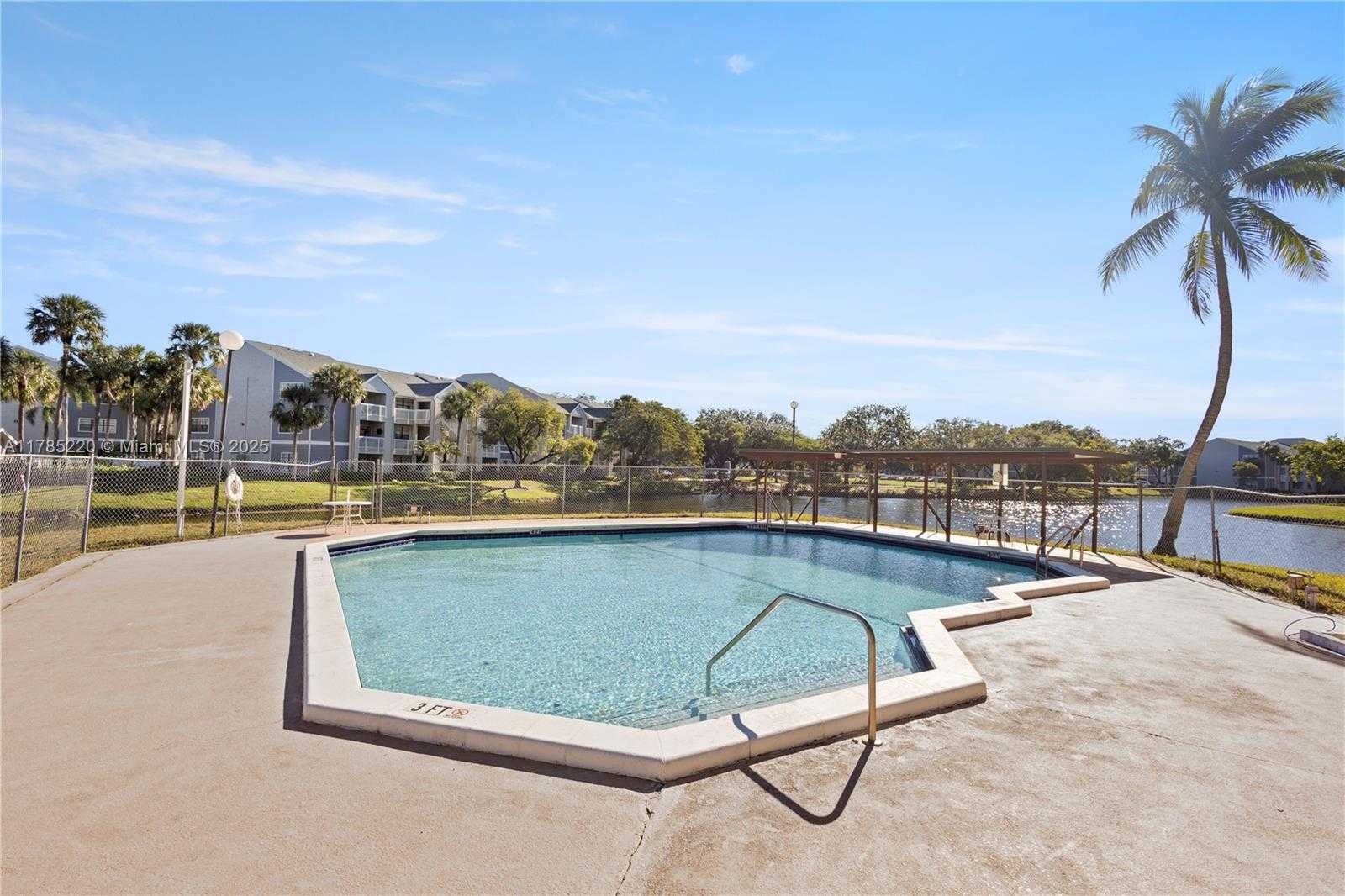 Small Image of 8020 HAMPTON BLVD #304, North Lauderdale Number 18