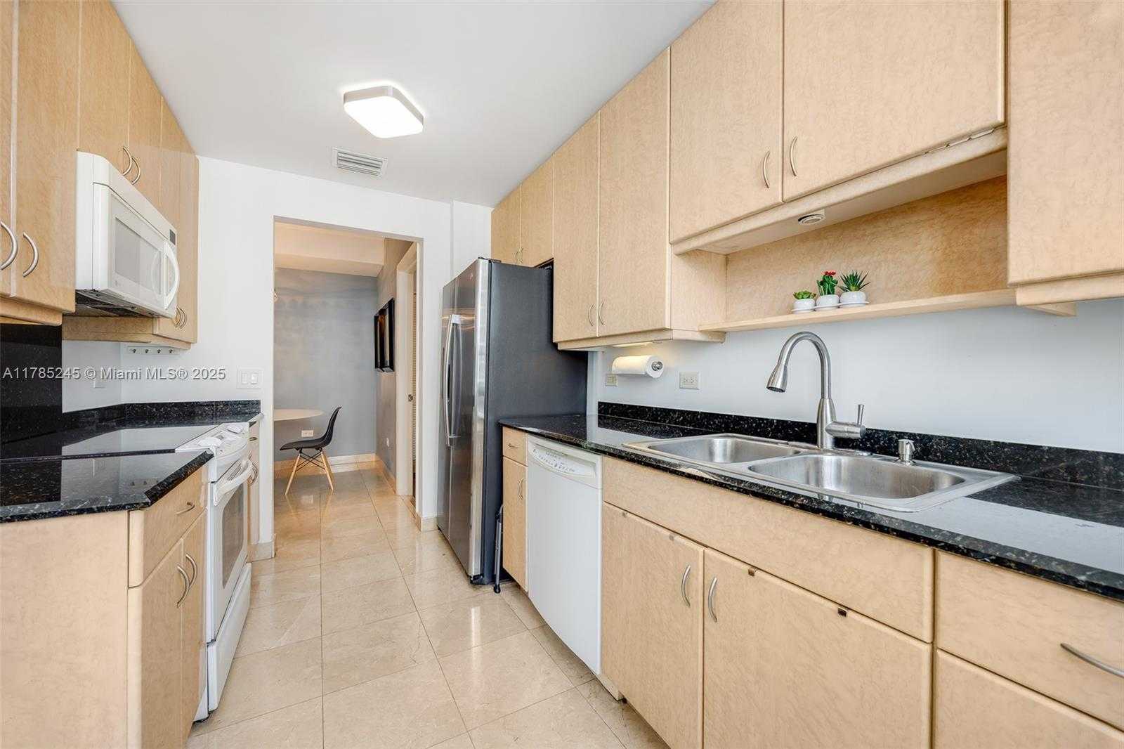 Small Image of 801 BRICKELL KEY BLVD #3010, Miami Number 10