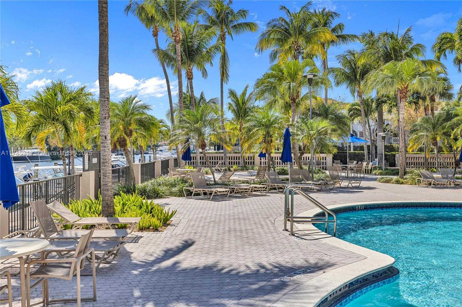 Small Image of 90 EDGEWATER DR #624, Coral Gables Number 40