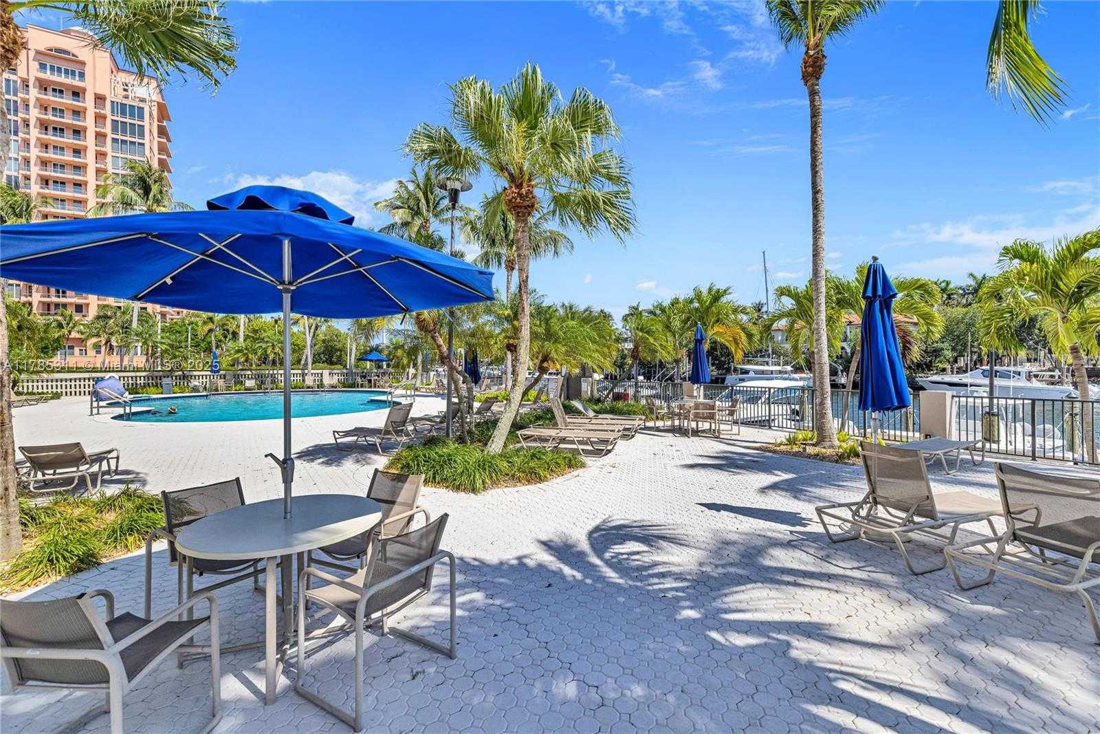 Small Image of 90 EDGEWATER DR #624, Coral Gables Number 41