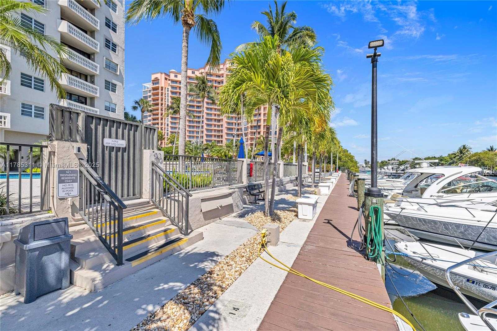 Small Image of 90 EDGEWATER DR #624, Coral Gables Number 46