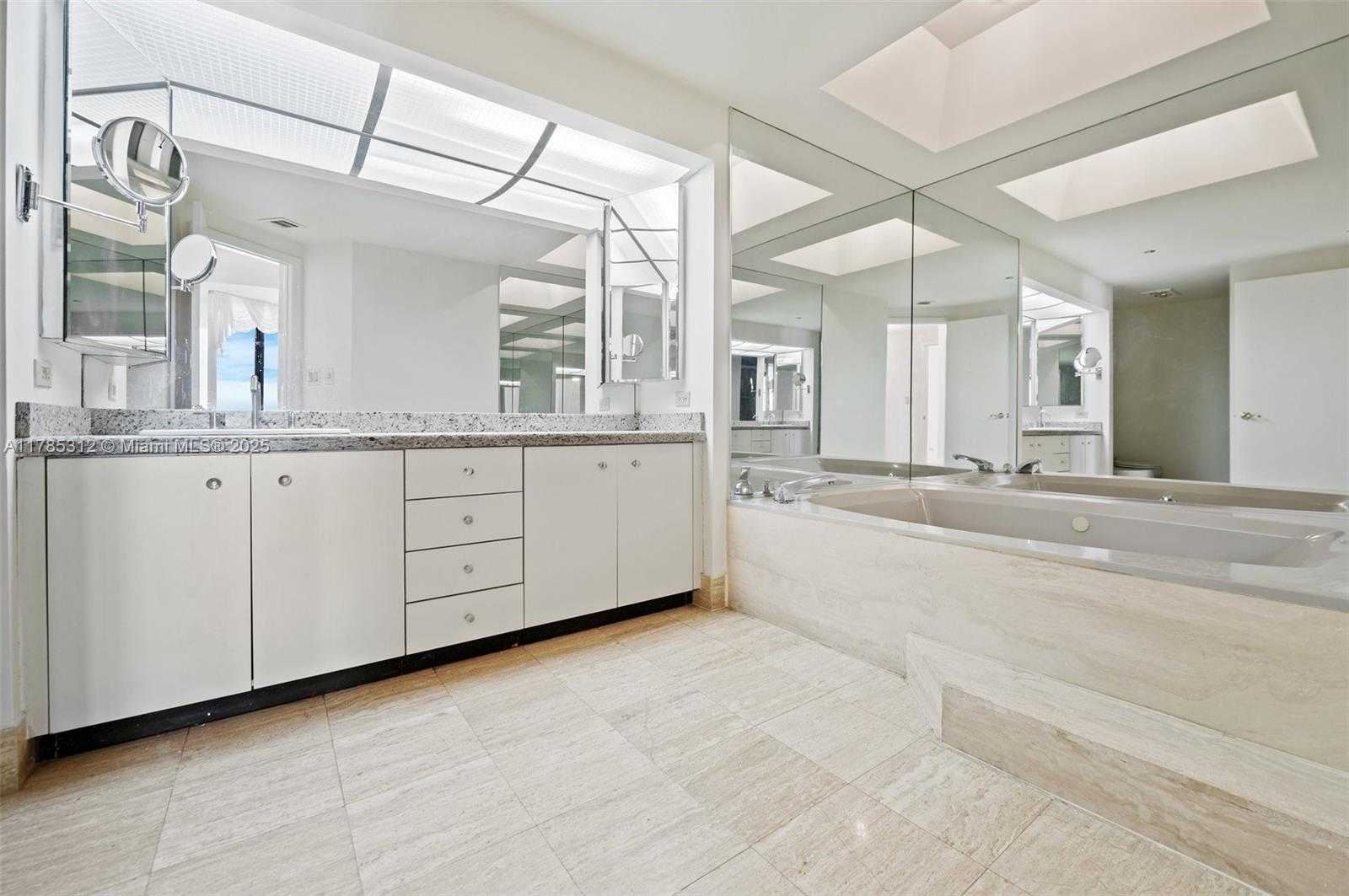 Small Image of 20191 EAST COUNTRY CLUB DR #TS3, Aventura Number 10