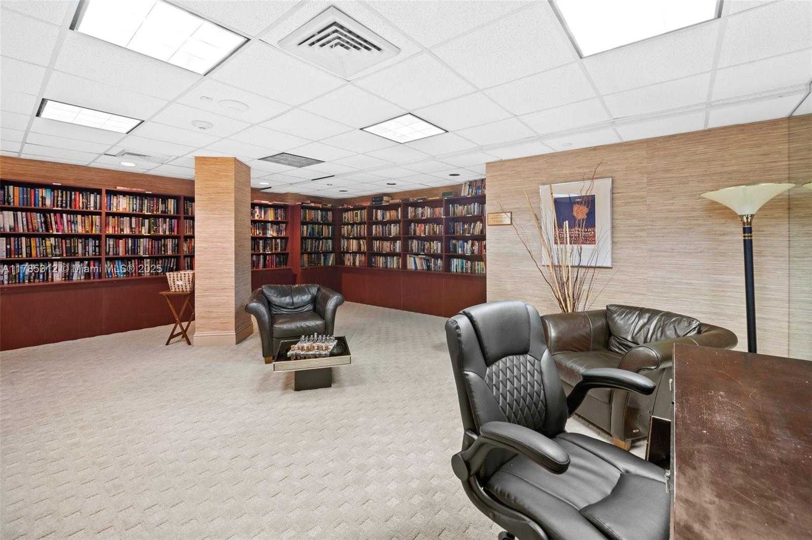 Small Image of 20191 EAST COUNTRY CLUB DR #TS3, Aventura Number 20