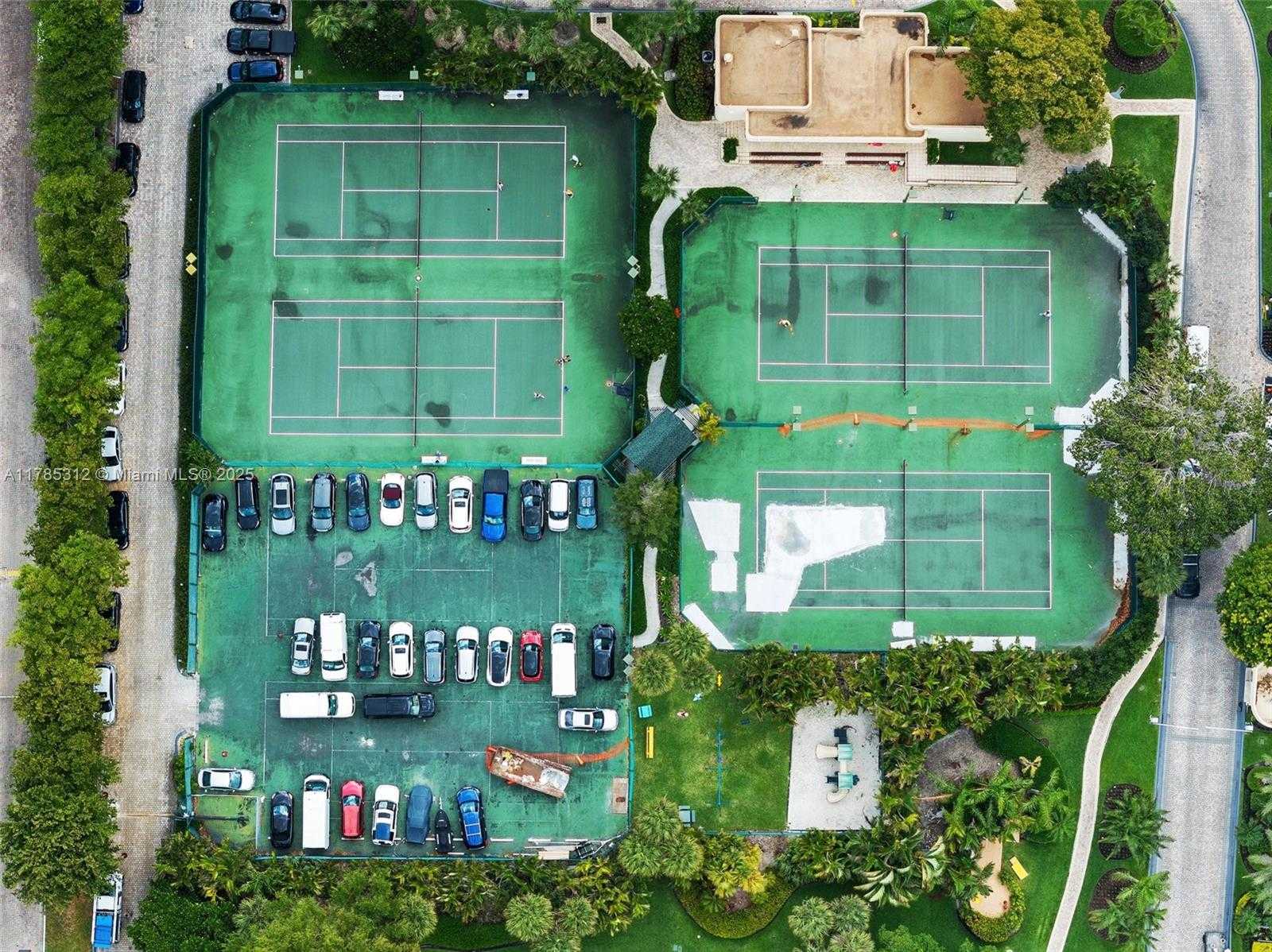Small Image of 20191 EAST COUNTRY CLUB DR #TS3, Aventura Number 22