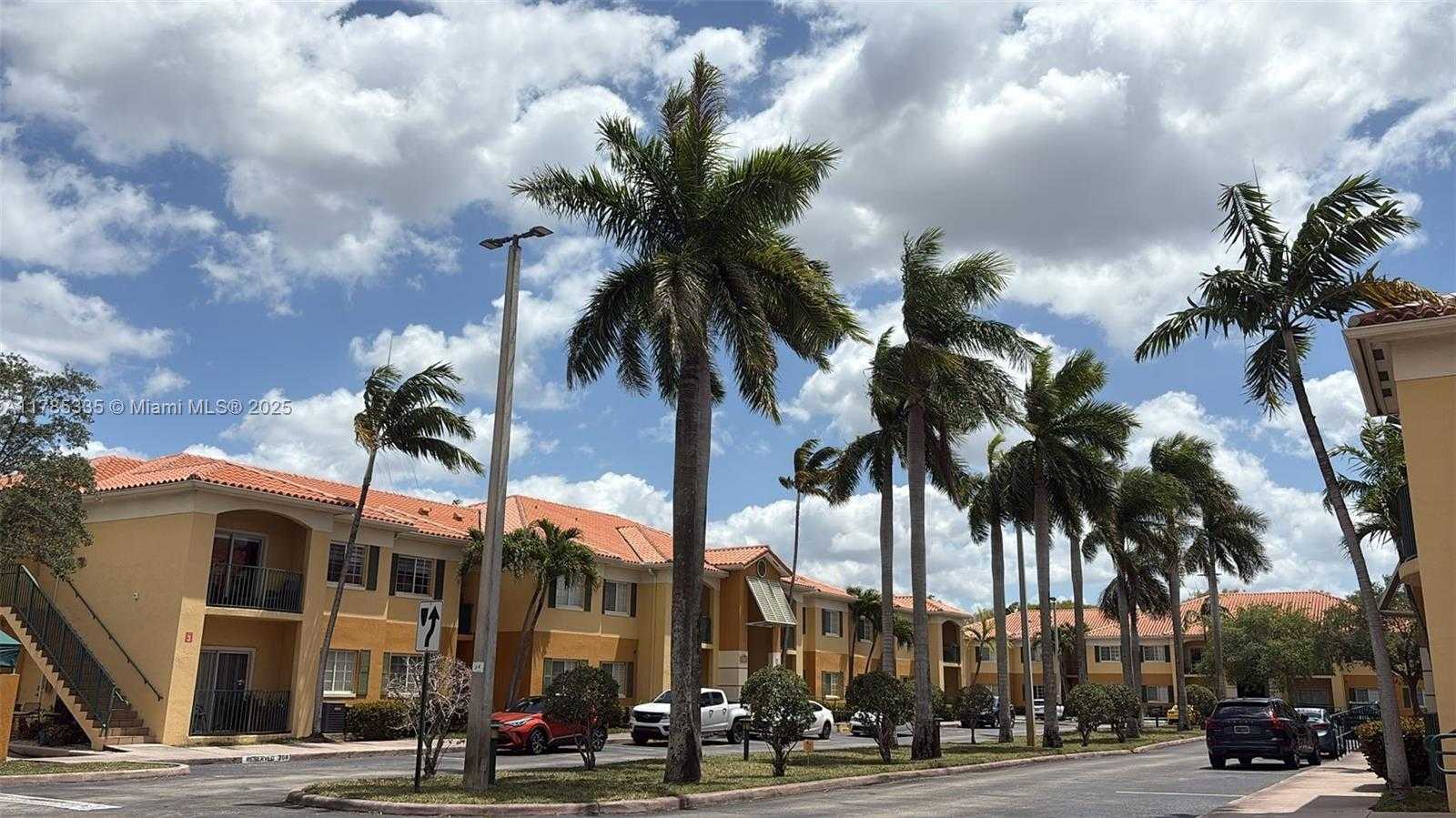 Small Image of 7340 NORTH WEST 114TH AVE #201, Doral Number 11