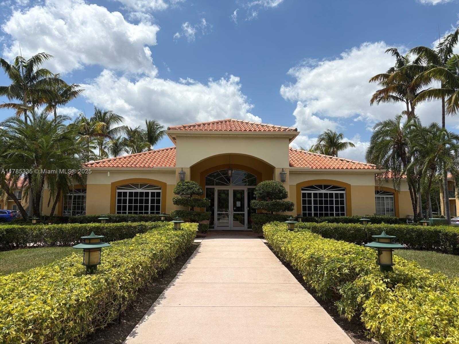 Small Image of 7340 NORTH WEST 114TH AVE #201, Doral Number 12