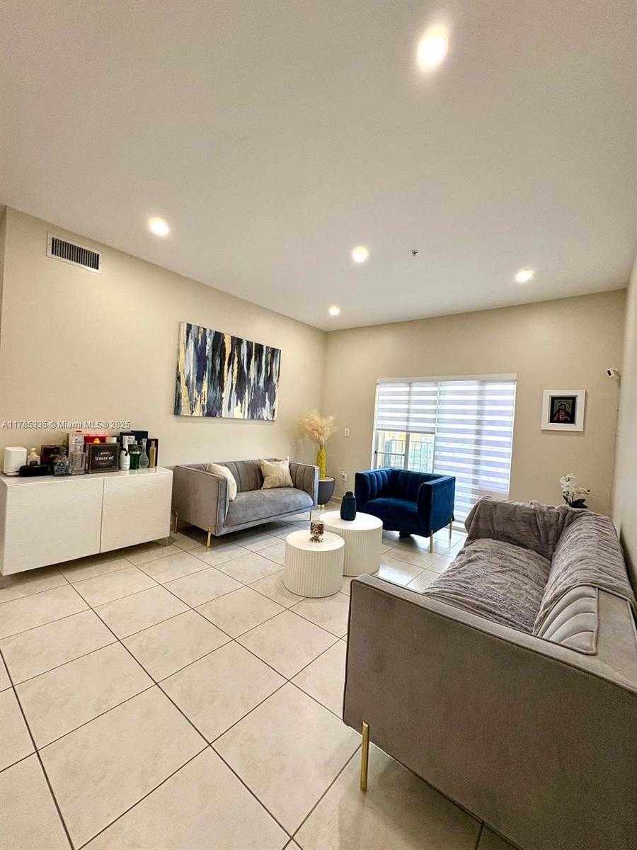 Small Image of 7340 NORTH WEST 114TH AVE #201, Doral Number 5