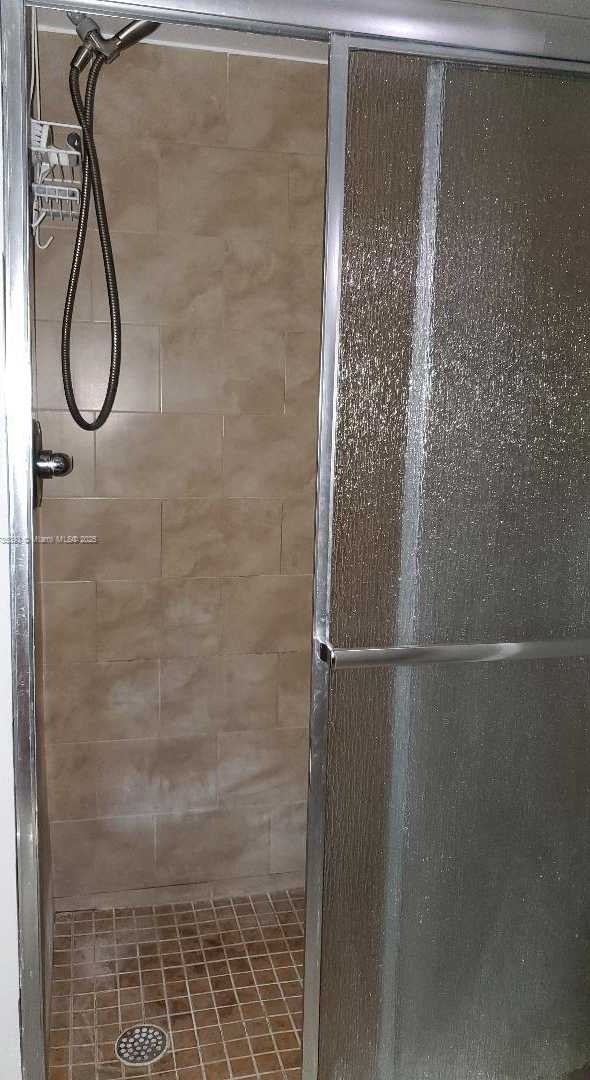 Small Image of 307 LAKEVIEW DR #102, Weston Number 13