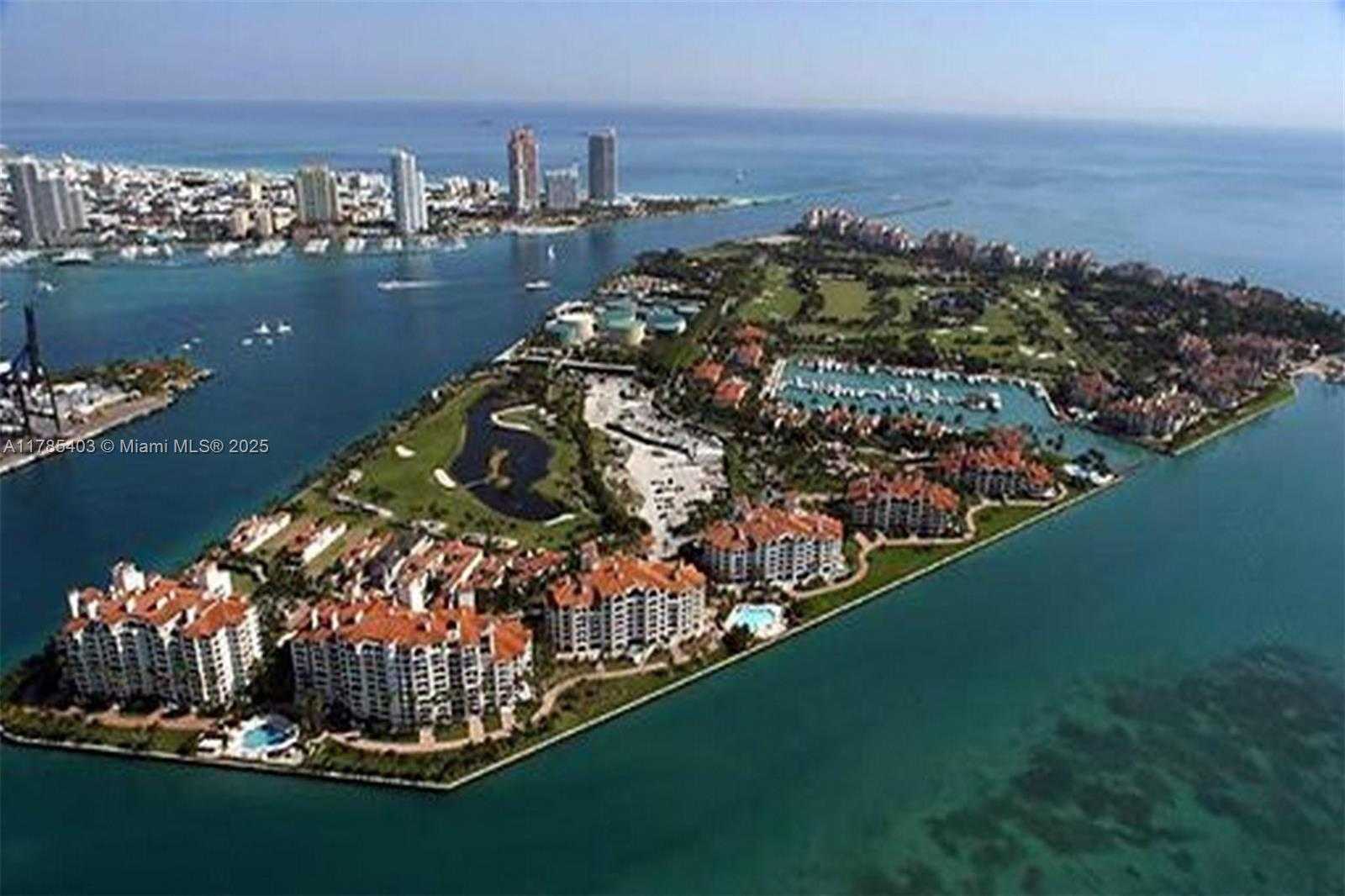 Small Image of 19152 FISHER ISLAND DR #19152, Miami Beach Number 29