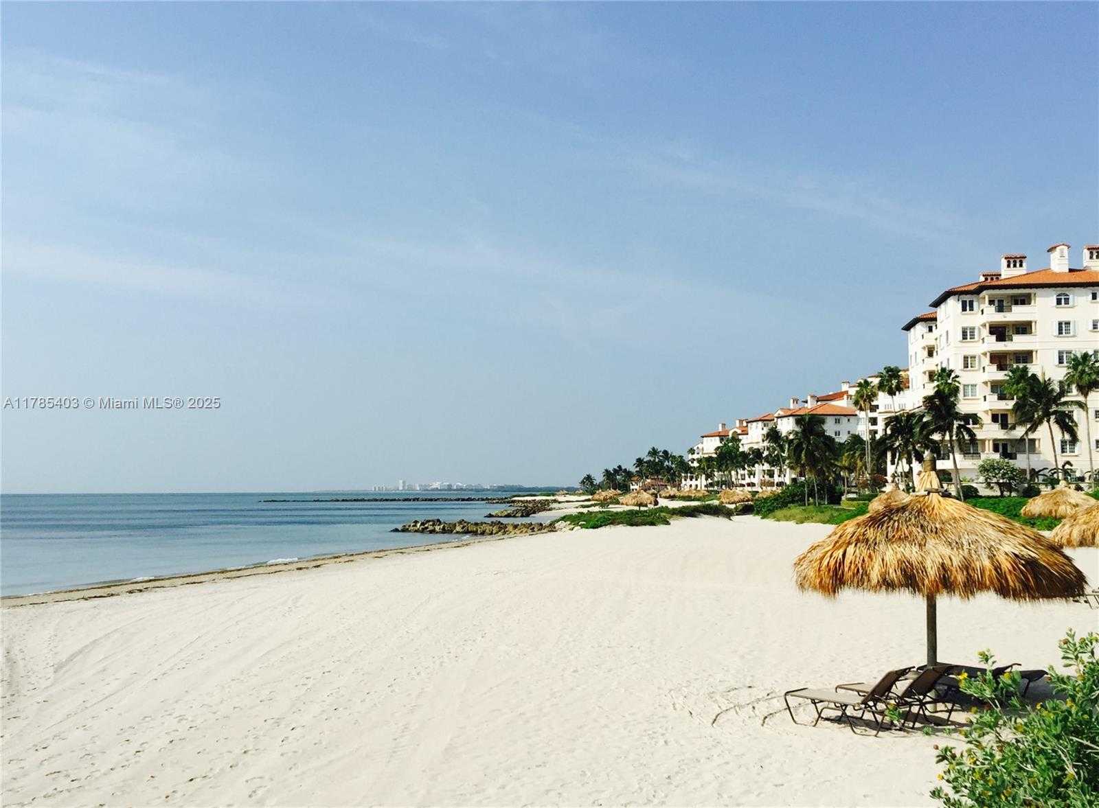 Small Image of 19152 FISHER ISLAND DR #19152, Miami Beach Number 45