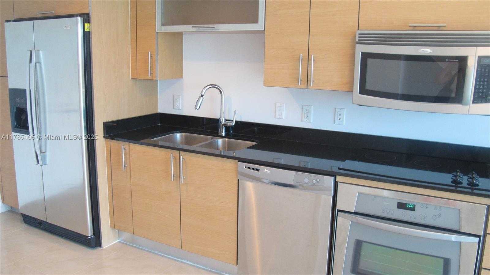 Small Image of 60 SOUTH WEST 13TH ST #2609, Miami Number 3