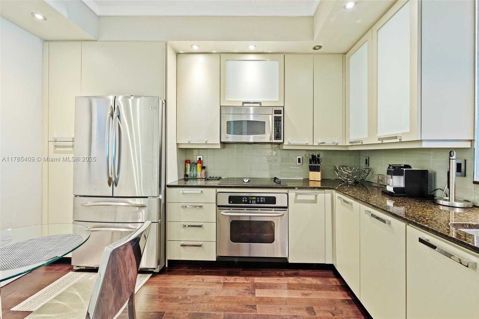 Small Image of 3340 NORTH EAST 190TH ST #504, Aventura Number 16