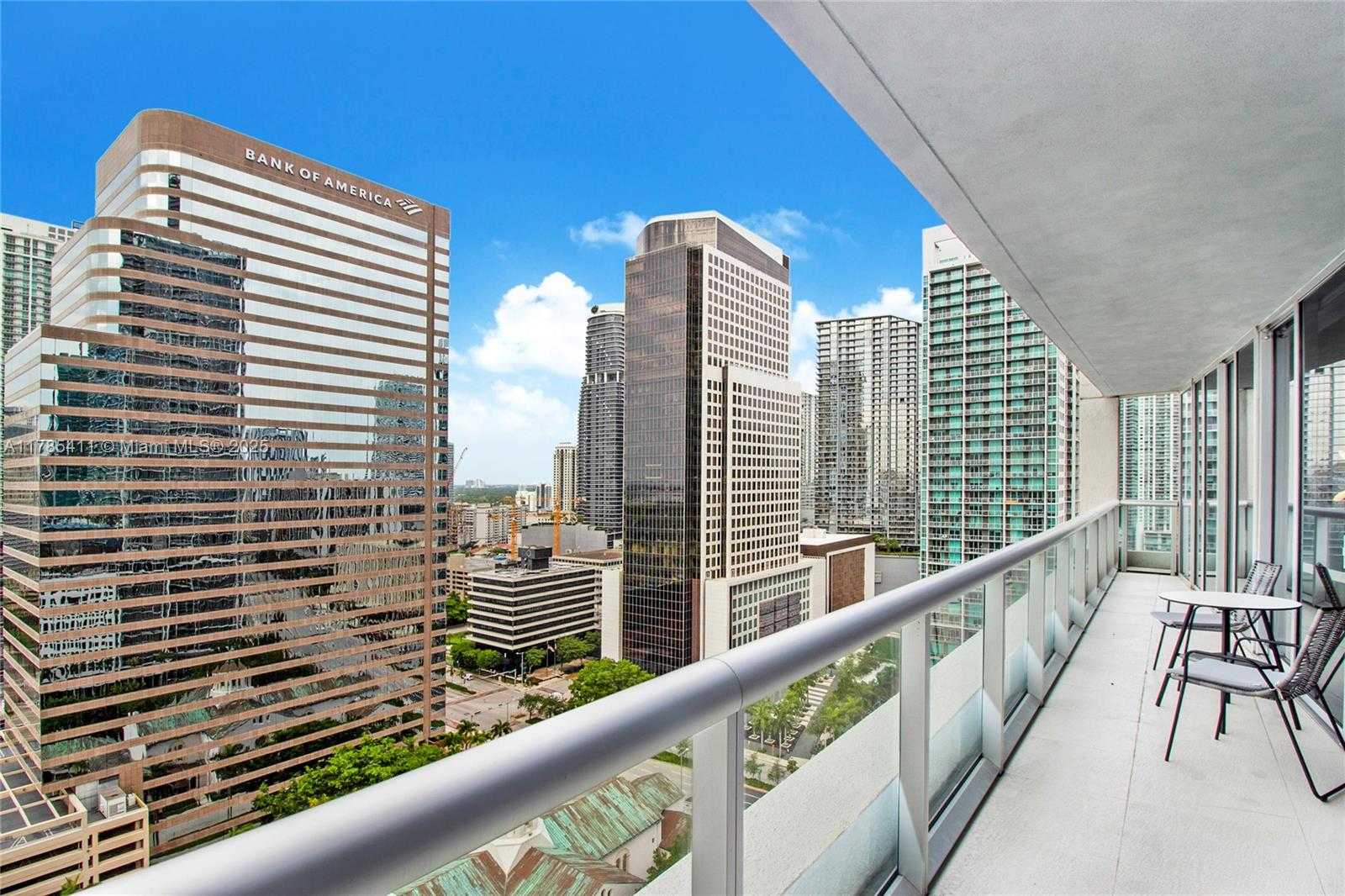 Small Image of 495 BRICKELL AVE #2311, Miami Number 12