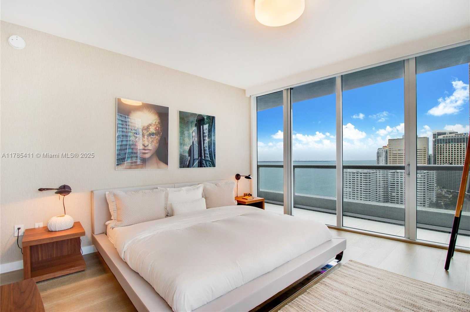 Small Image of 495 BRICKELL AVE #2311, Miami Number 7