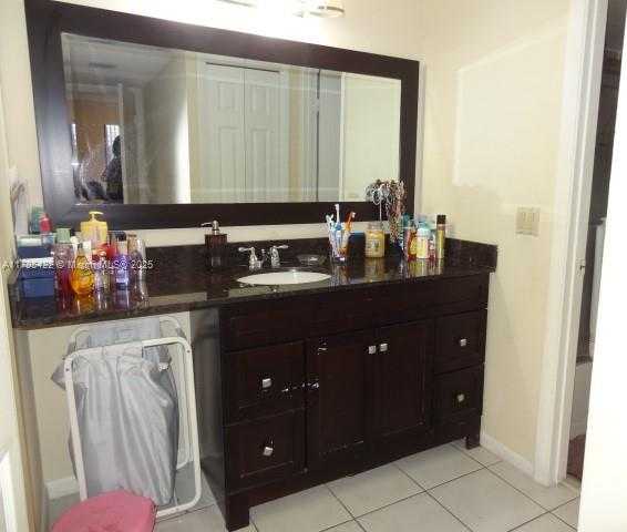 Small Image of 342 LAKEVIEW DR #105, Weston Number 10