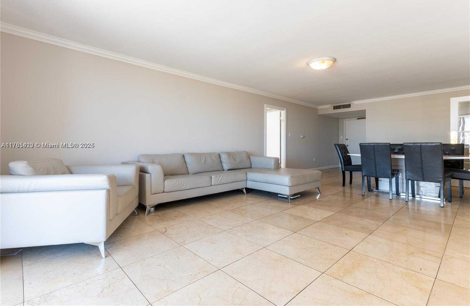 Small Image of 18011 BISCAYNE BLVD #902, Aventura Number 12