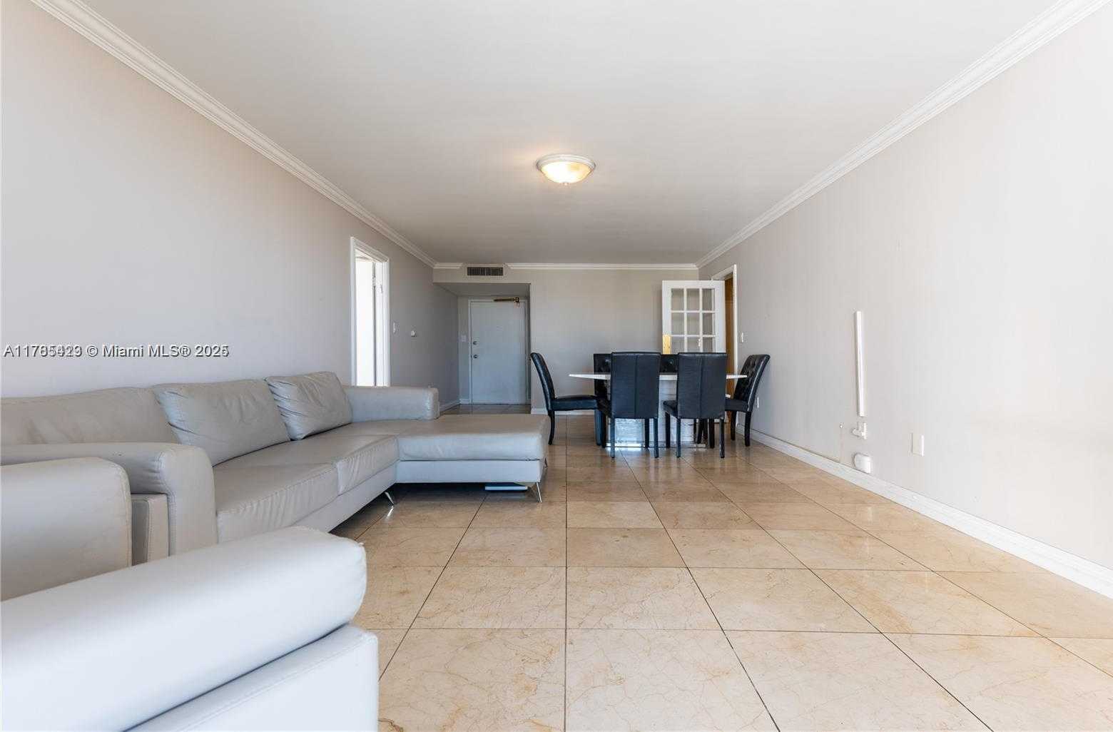Small Image of 18011 BISCAYNE BLVD #902, Aventura Number 14