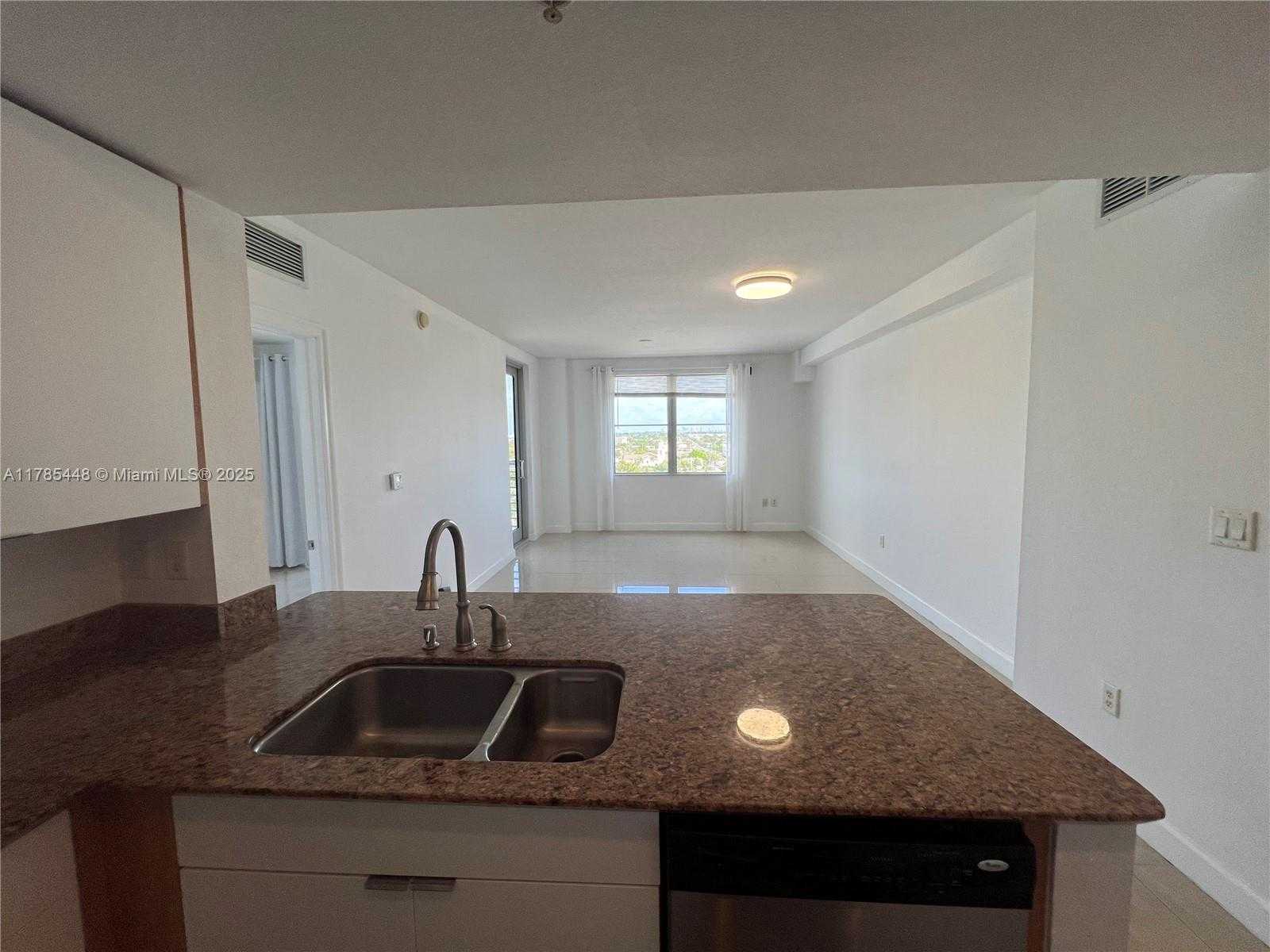 Small Image of 1830 RADIUS DR #909, Hollywood Number 4