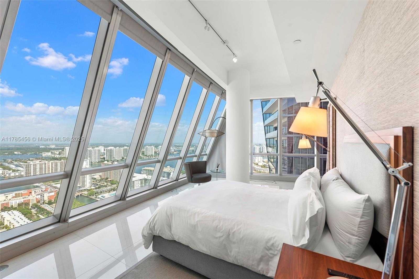 Small Image of 17121 COLLINS AVE #PH4806, Sunny Isles Beach Number 17