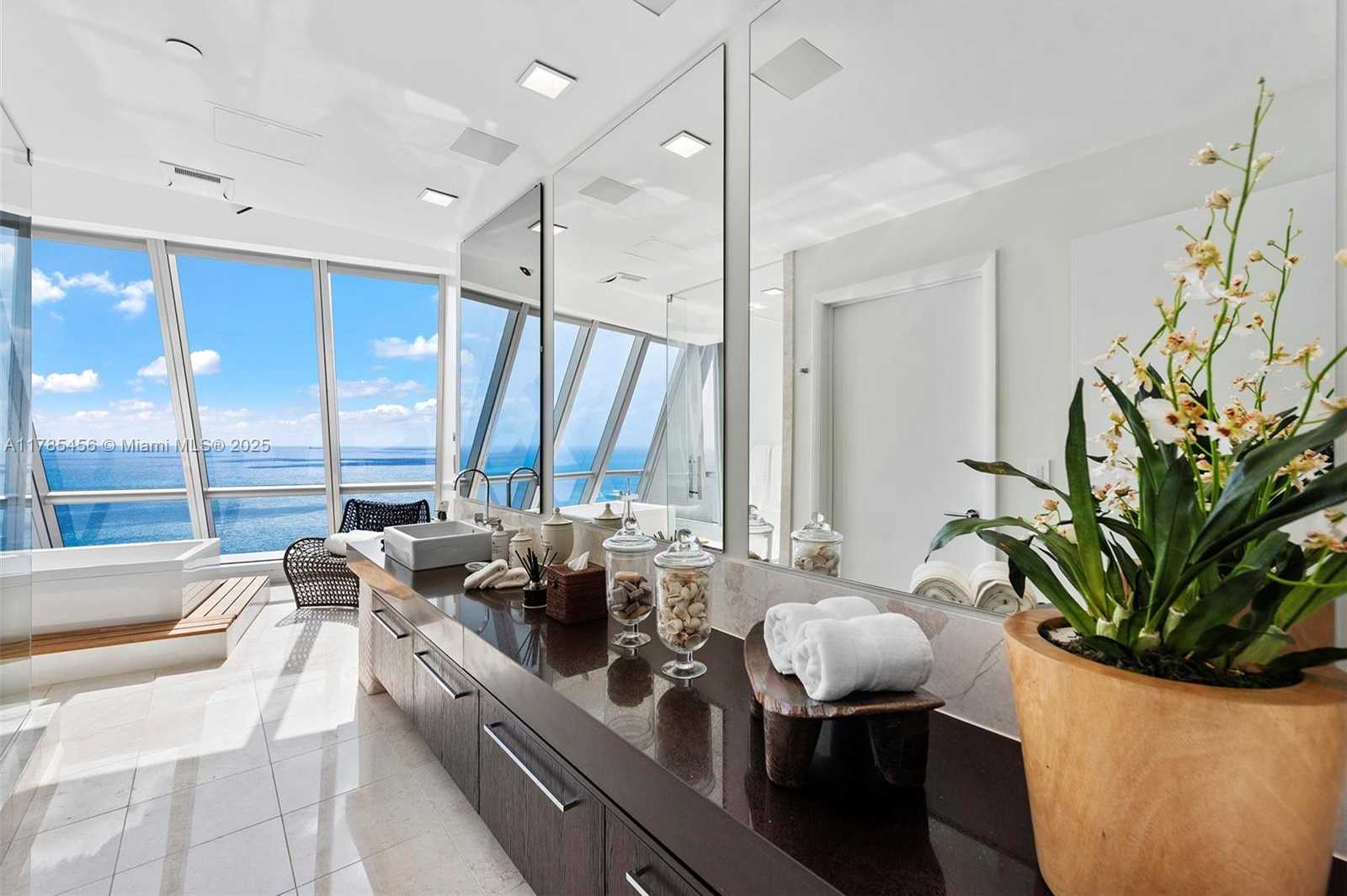 Small Image of 17121 COLLINS AVE #PH4806, Sunny Isles Beach Number 31