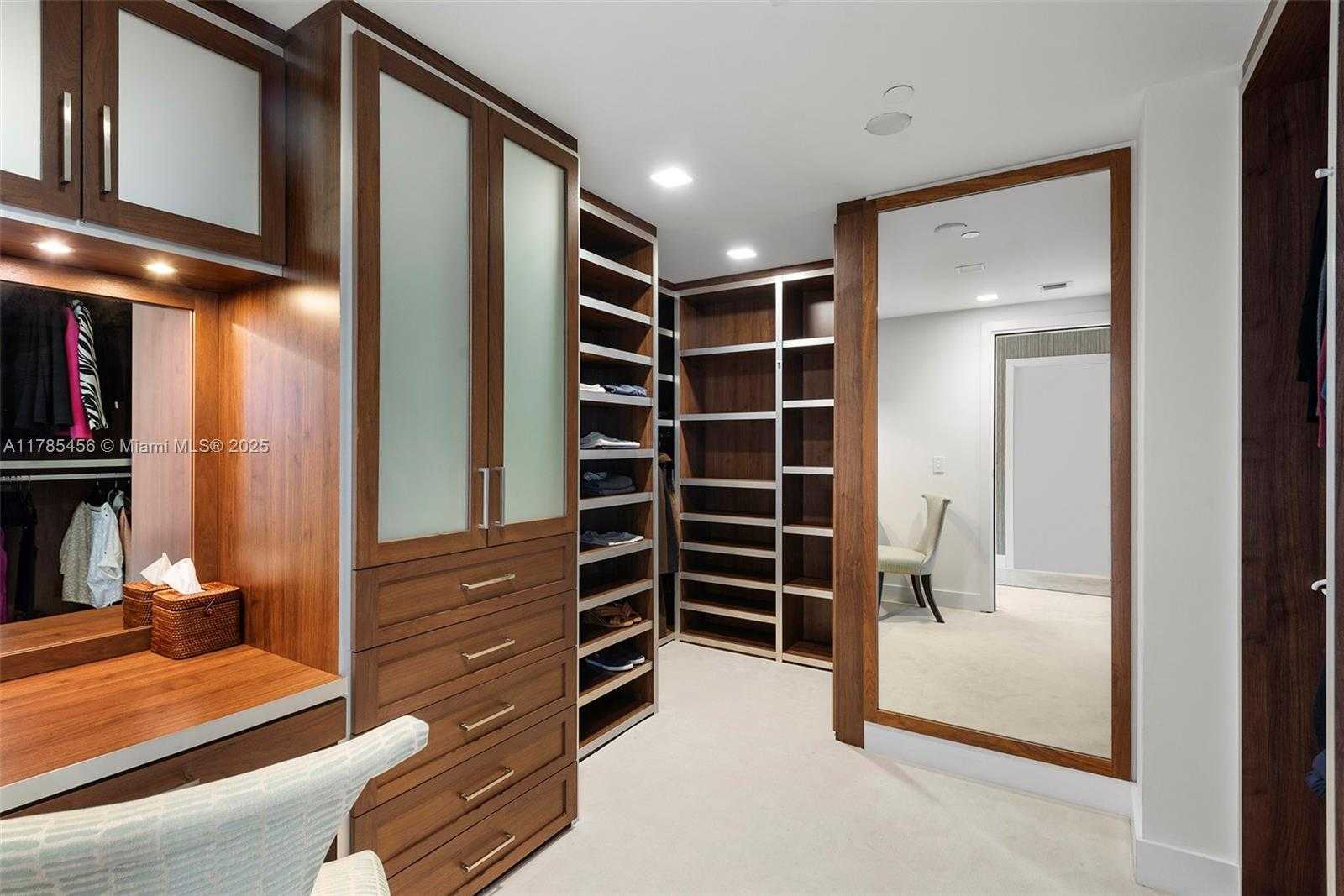 Small Image of 17121 COLLINS AVE #PH4806, Sunny Isles Beach Number 35
