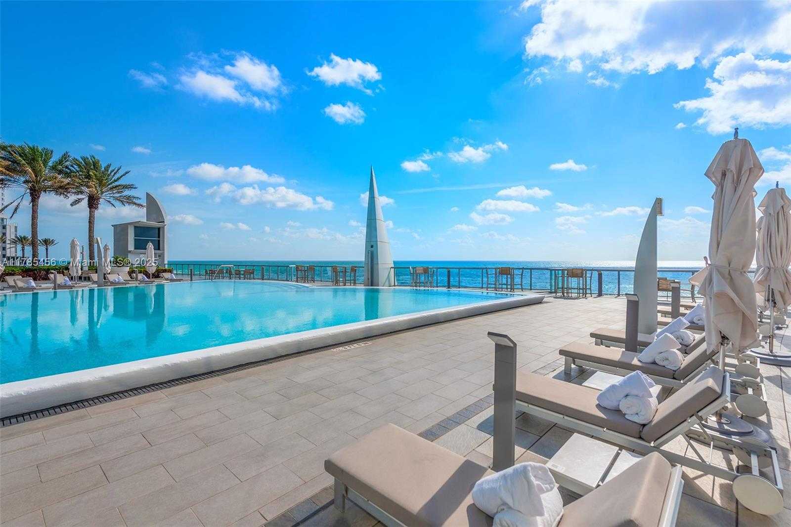 Small Image of 17121 COLLINS AVE #PH4806, Sunny Isles Beach Number 47