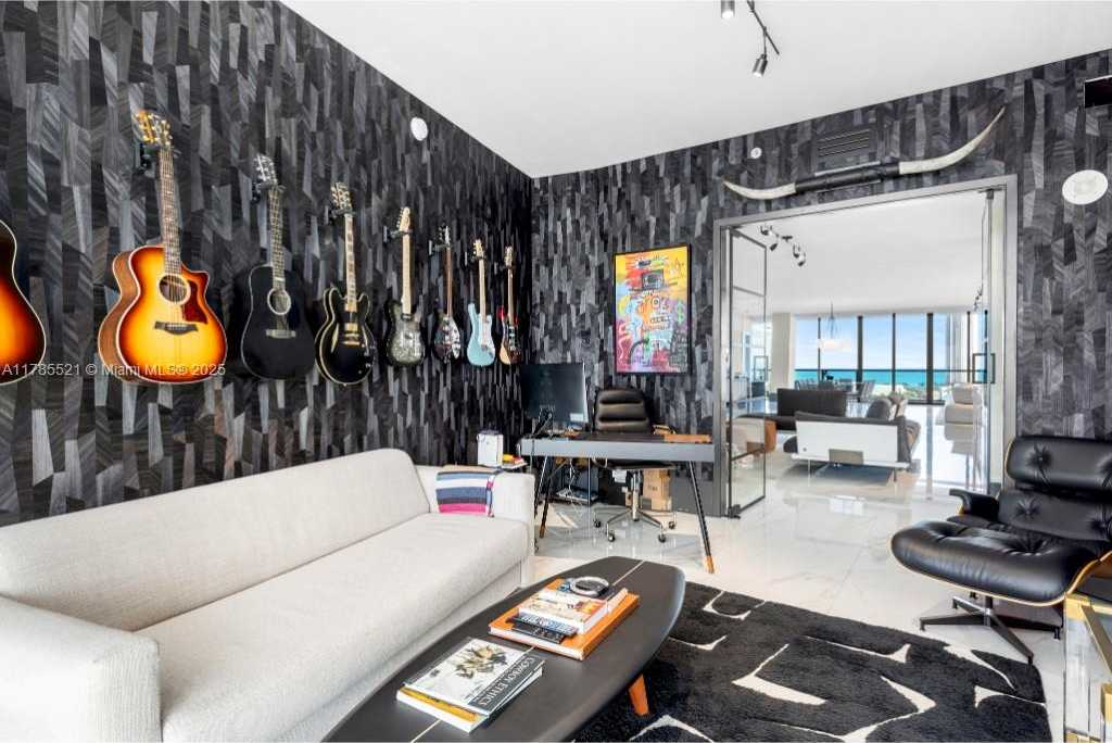 Small Image of 5000 ISLAND ESTATES DR #1208, Aventura Number 38