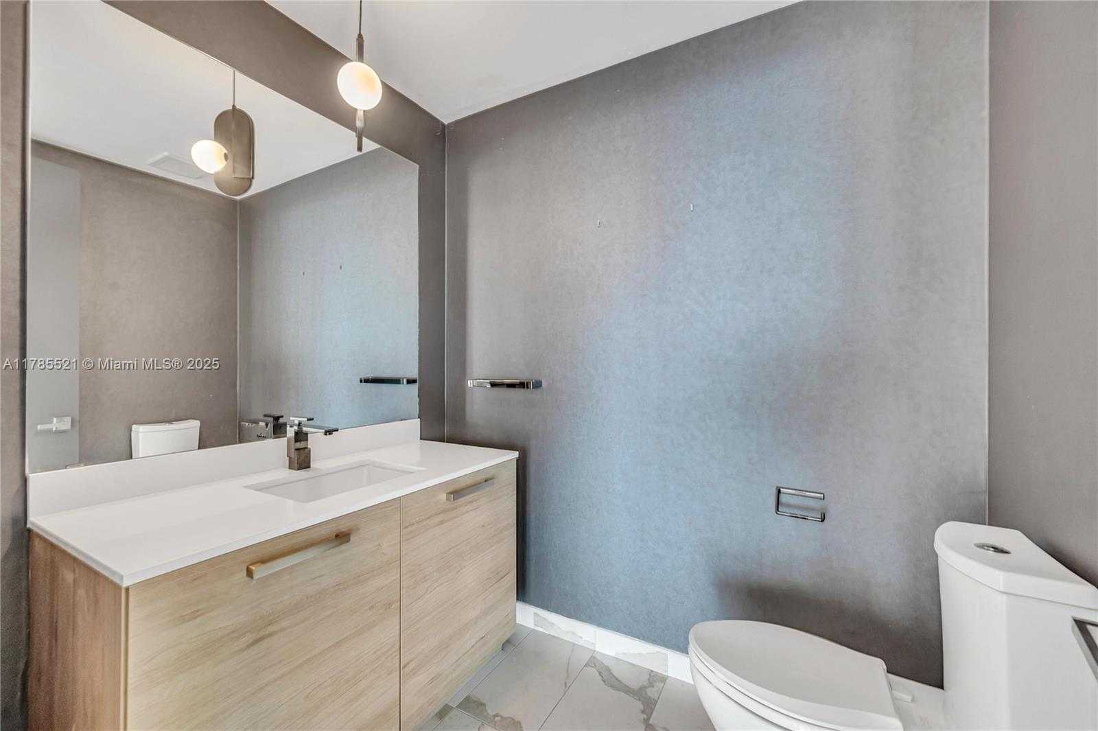 Small Image of 5000 ISLAND ESTATES DR #1208, Aventura Number 52