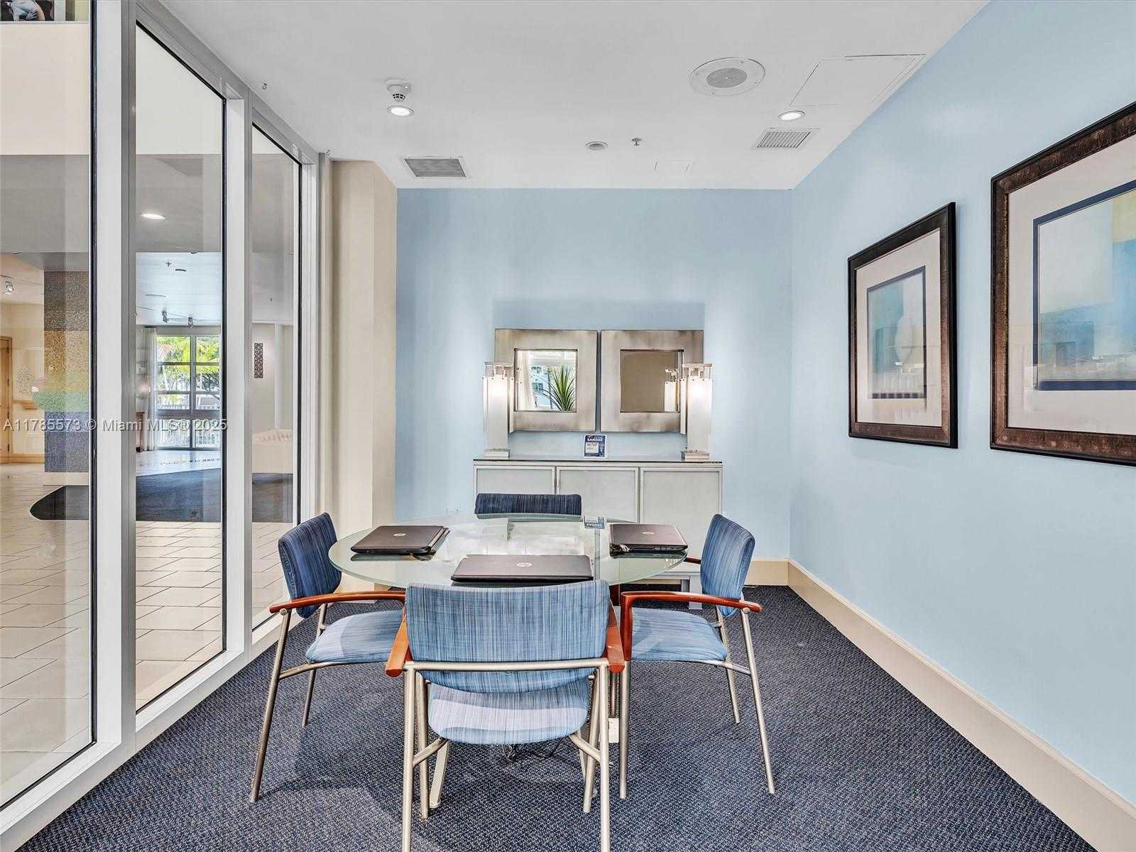 Small Image of 2001 BISCAYNE BLVD #3413, Miami Number 13