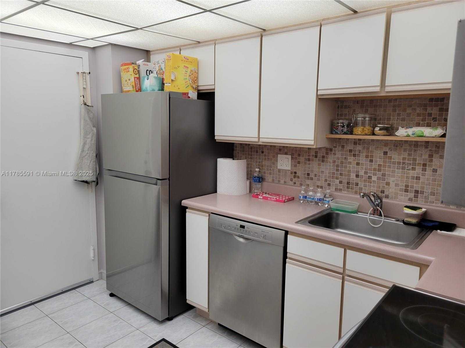Small Image of 251 174TH ST #1208, Sunny Isles Beach Number 5