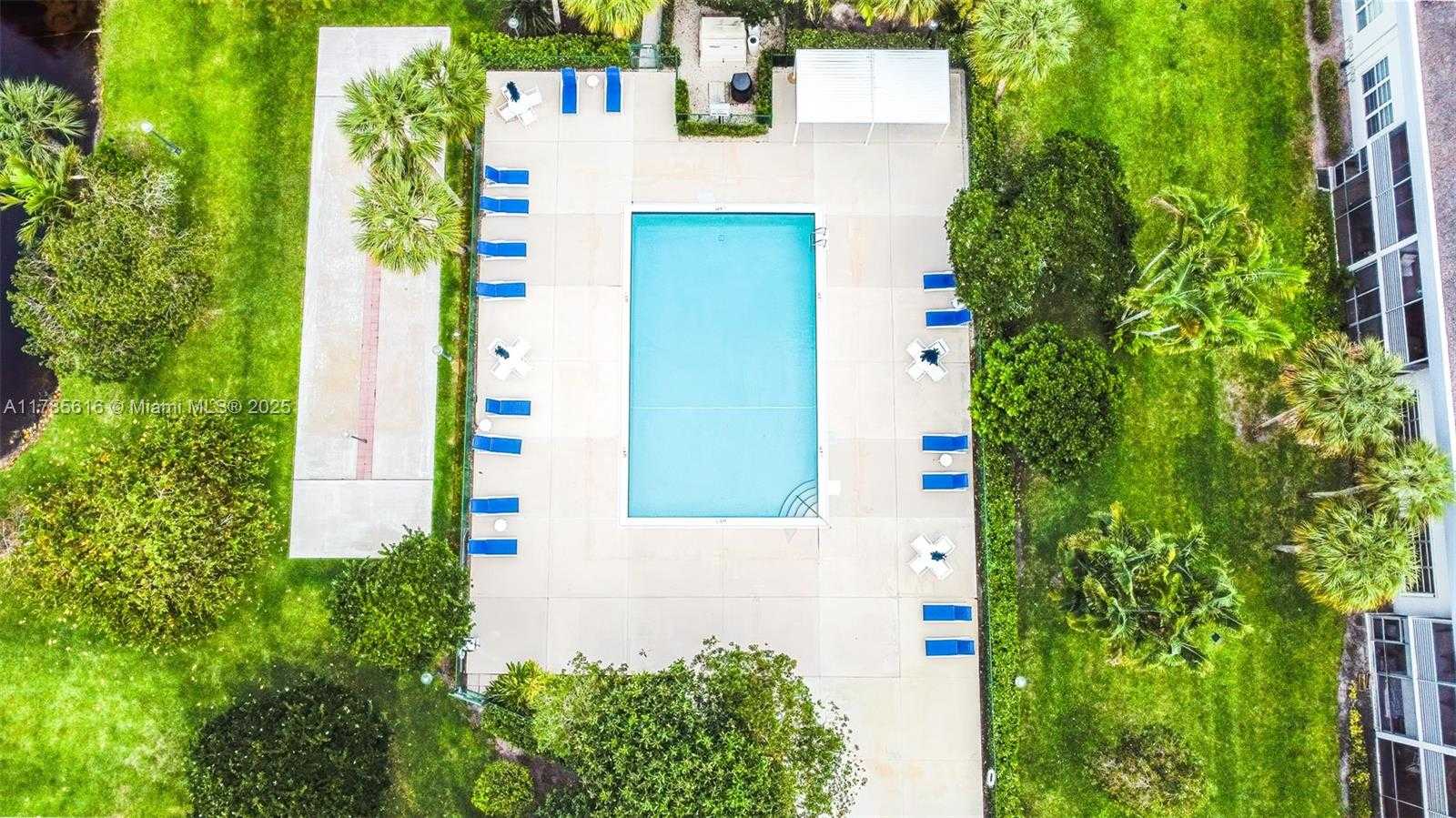 Small Image of 4221 WEST PALM AIRE DR #203, Pompano Beach Number 38